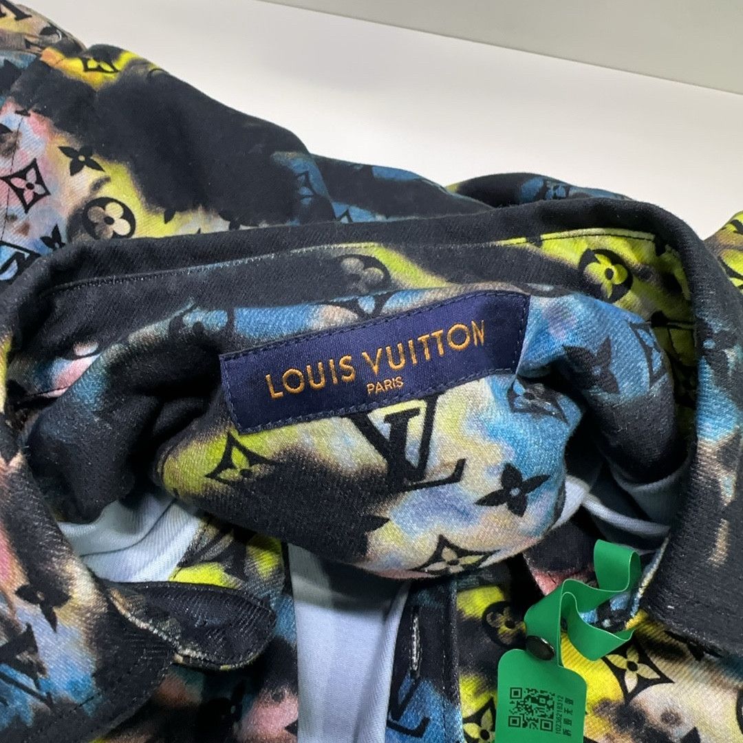 Louis Vuitton Louis Vuitton Multi Monogram Denim Shirt S Size US S / EU 44-46 / 1 - 3 Thumbnail