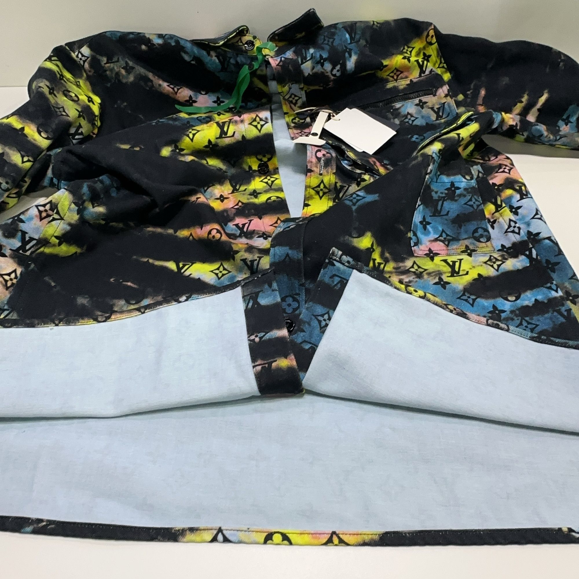 Louis Vuitton Louis Vuitton Multi Monogram Denim Shirt S Size US S / EU 44-46 / 1 - 7 Thumbnail