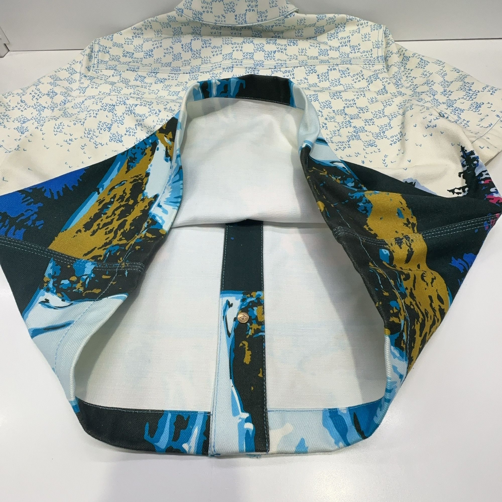 Louis Vuitton Louis Vuitton FW22 Landscape Denim Shirt S Size US S / EU 44-46 / 1 - 6 Thumbnail
