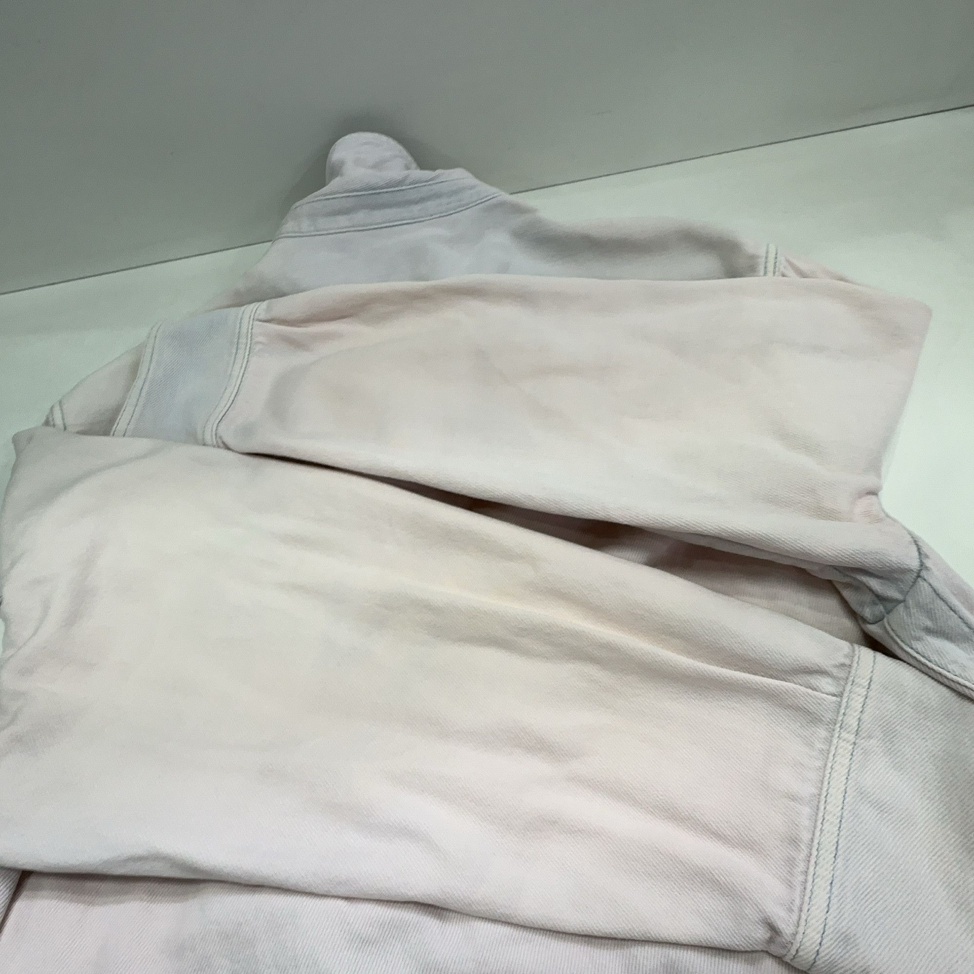 Louis Vuitton Louis Vuitton Bleached Denim Pocket Shirt XS Size US XS / EU 42 / 0 - 12 Thumbnail
