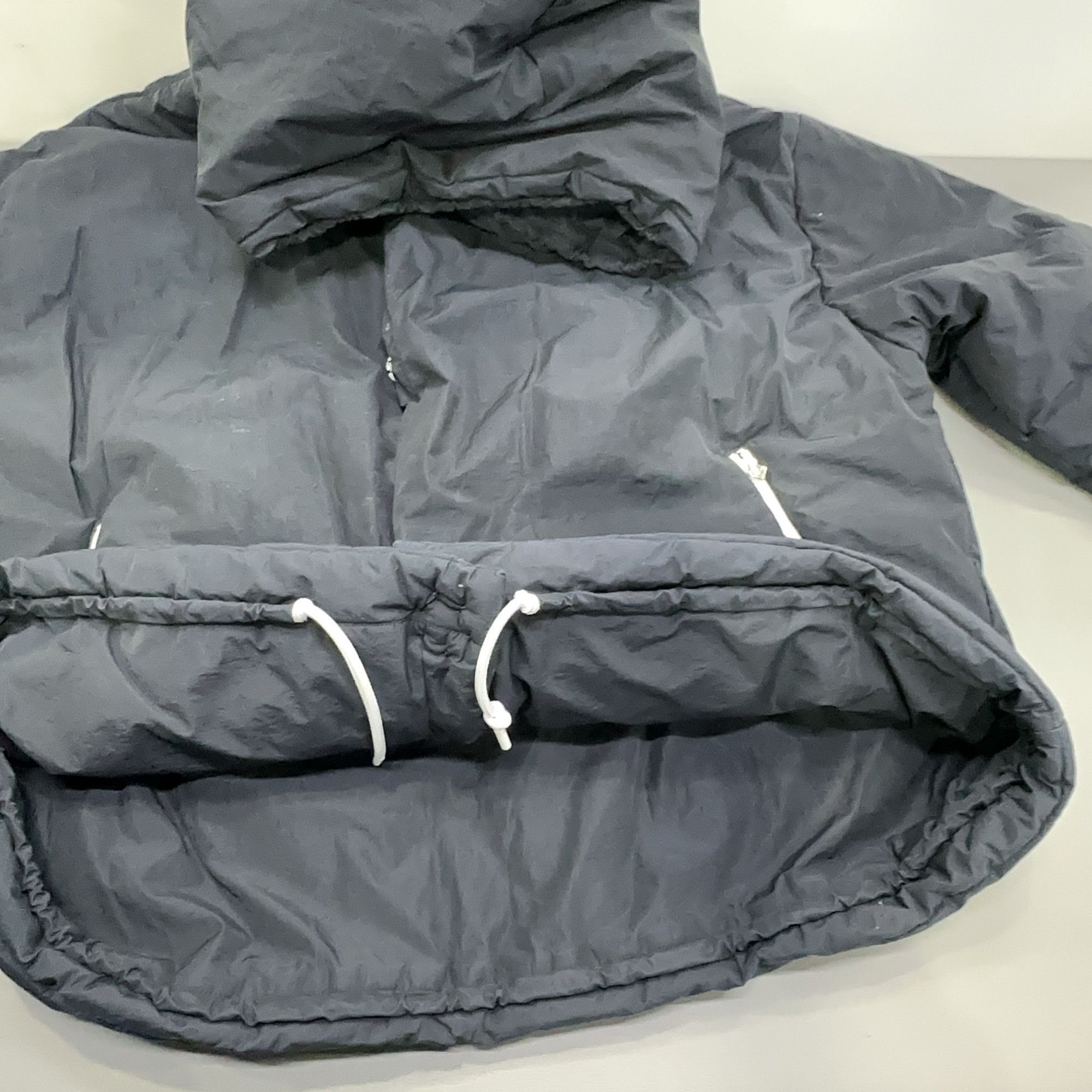 Louis Vuitton Louis Vuitton Hooded Earth Logo Padded Jacket 48 Size US M / EU 48-50 / 2 - 11 Thumbnail