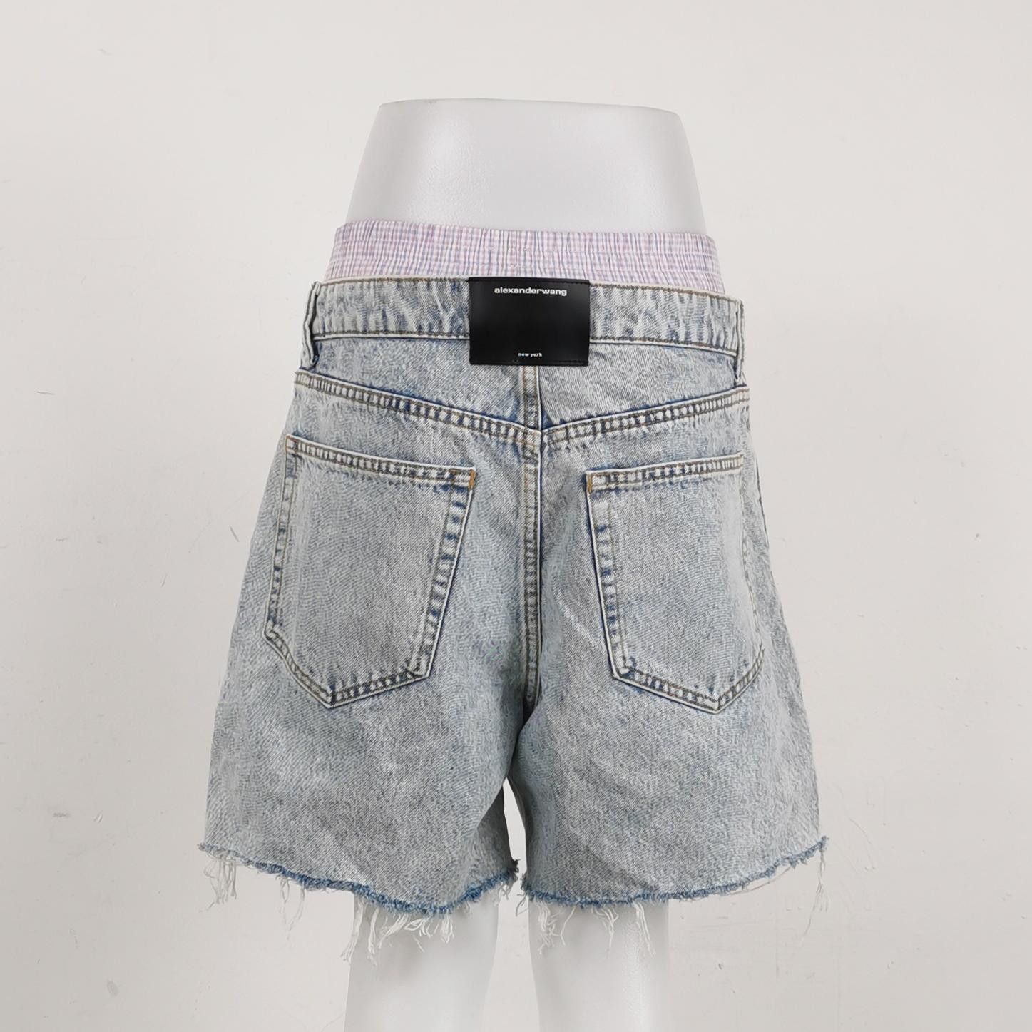 Alexander Wang Alexander Wang Women 26 Shorts Size 26" / US 2 / IT 38 - 2 Thumbnail