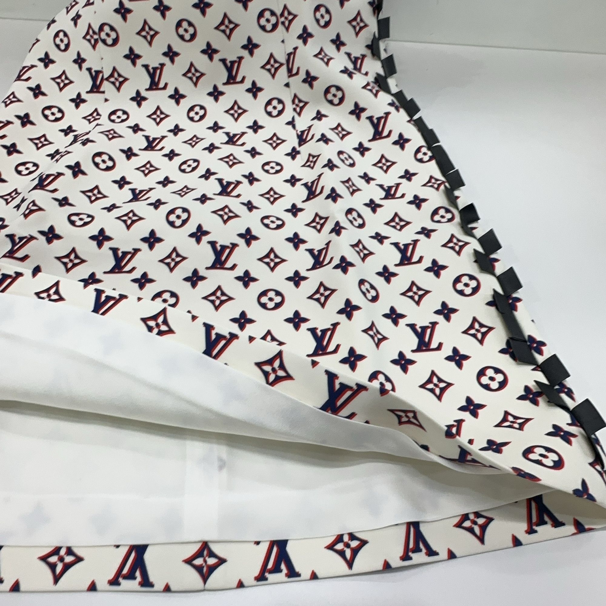 Louis Vuitton Louis Vuitton Monogram Sleeveless Mini Dress 38 Size S / US 4 / IT 40 - 8 Thumbnail