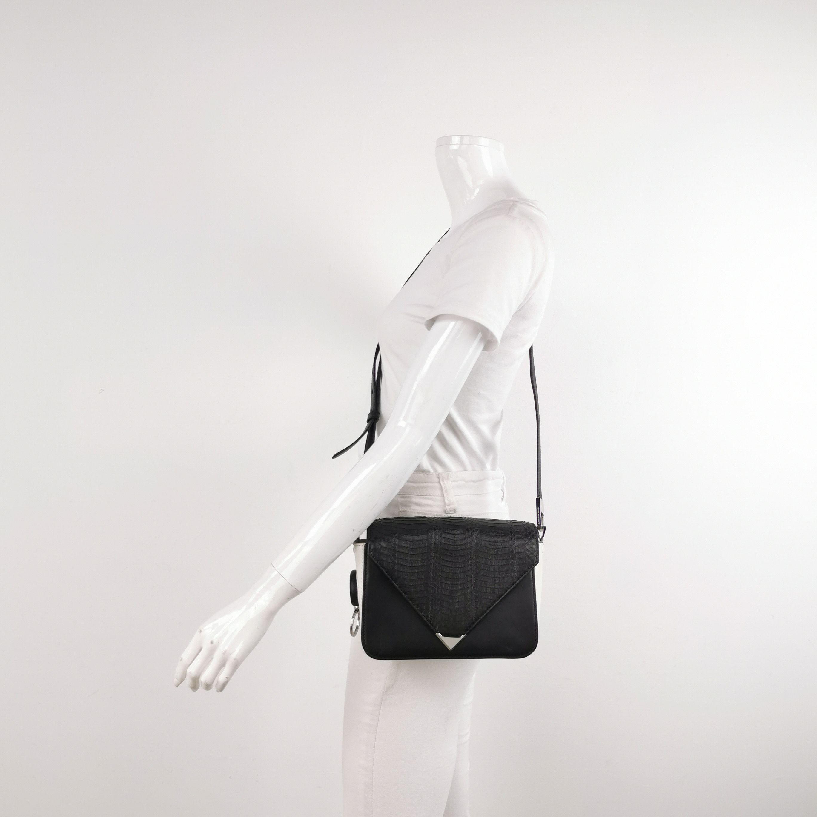 Alexander Wang Alexander Wang Women os Shoulder Bags Size ONE SIZE - 2 Thumbnail