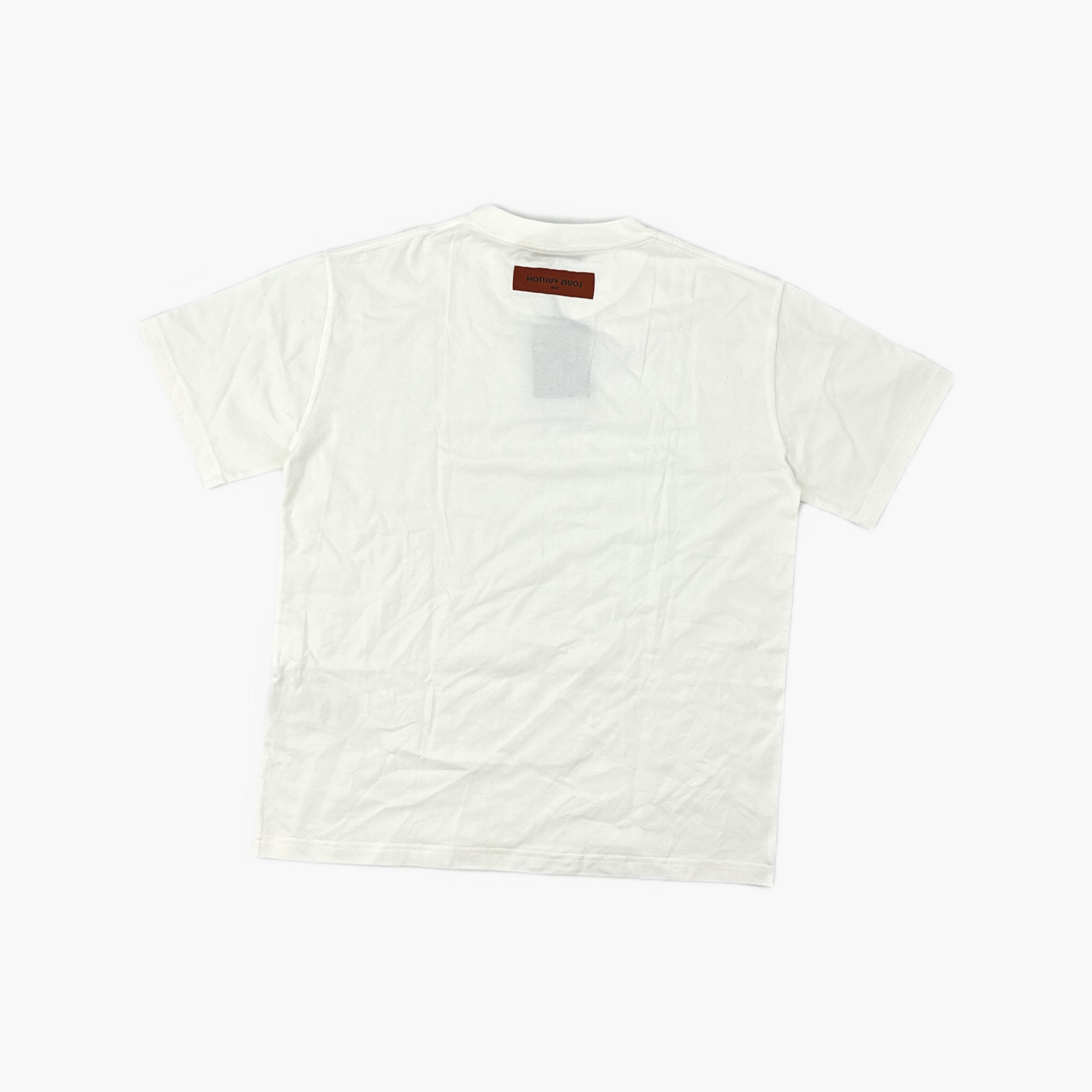 Louis Vuitton Louis Vuitton Embossed Logo T-Shirt L Size US L / EU 52-54 / 3 - 2 Thumbnail