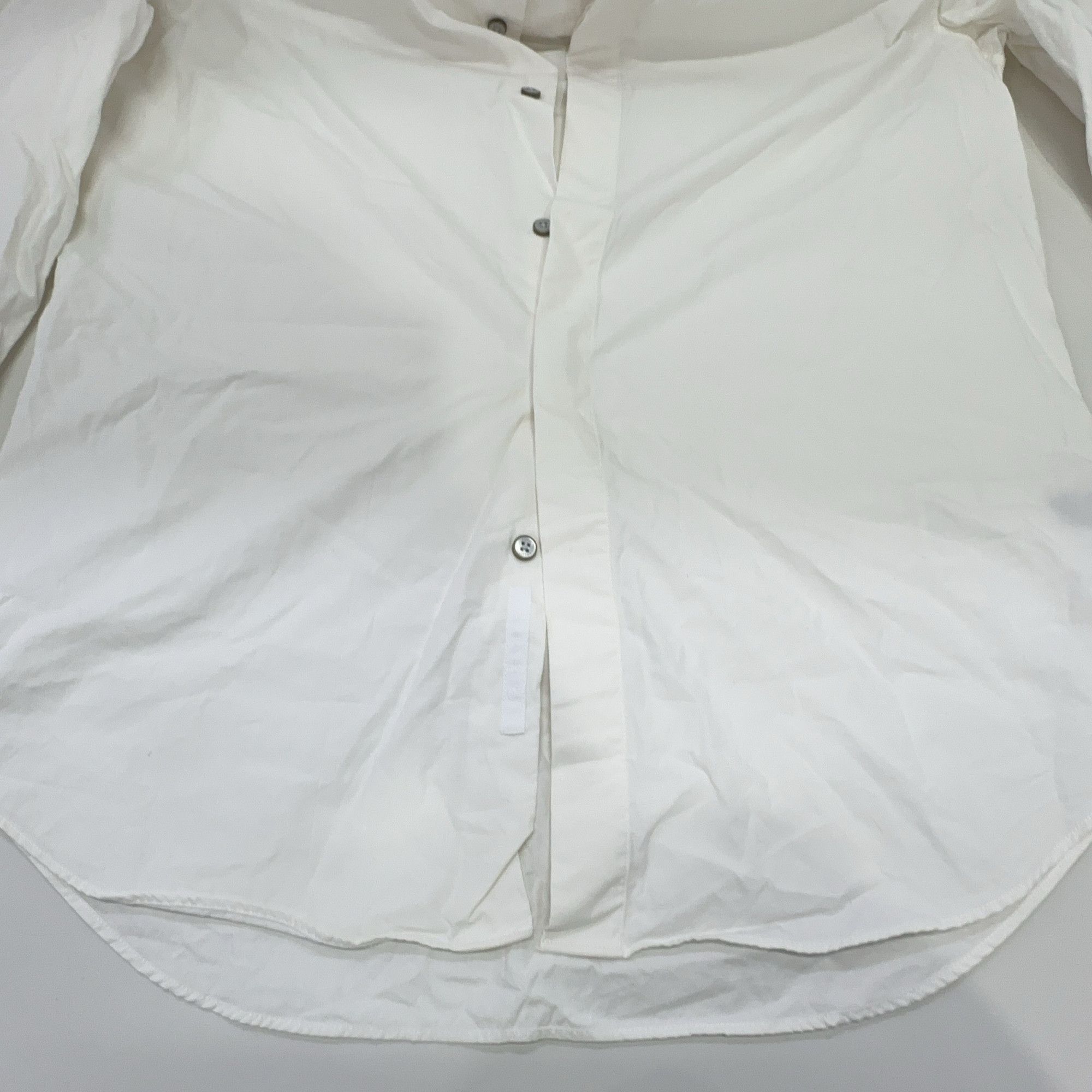 Louis Vuitton Louis Vuitton Pin Detail Shirt 38 Size US S / EU 44-46 / 1 - 7 Thumbnail