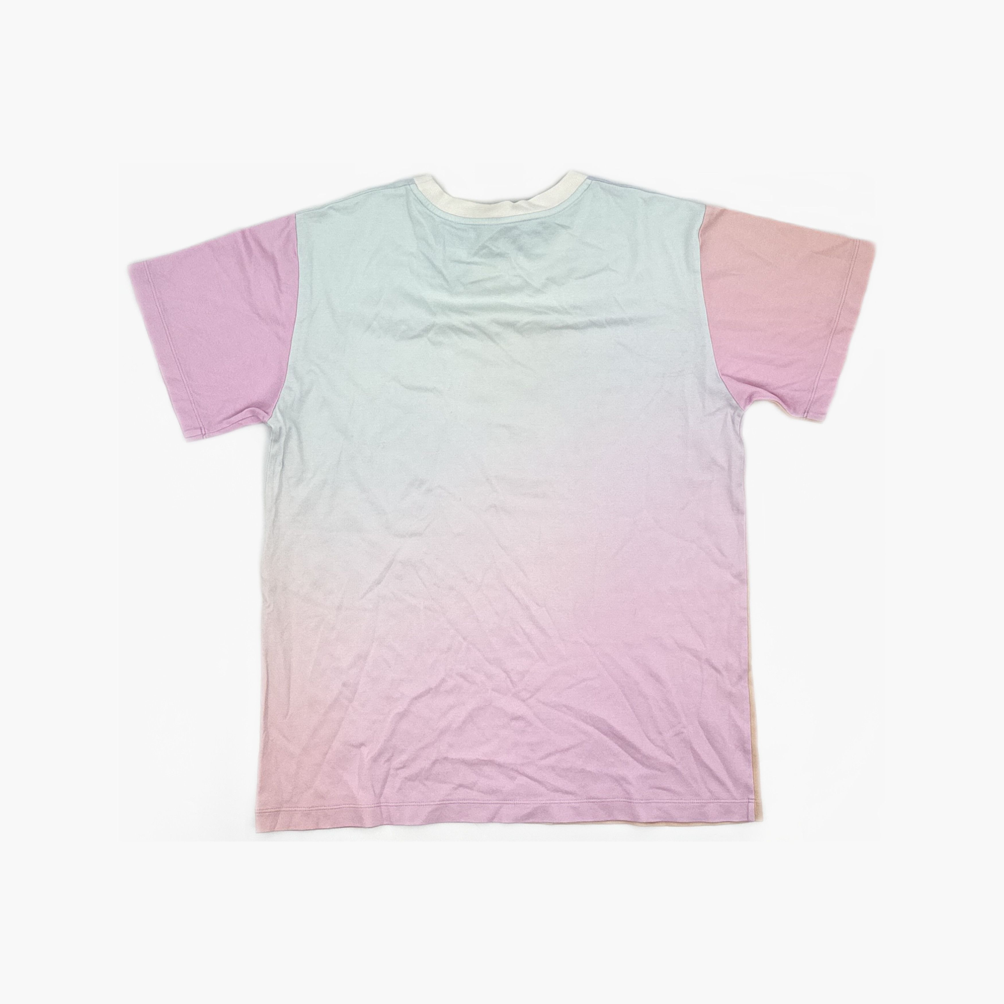 Louis Vuitton Louis Vuitton Gradient Logo Print T-Shirt Size L Size L / US 10 / IT 46 - 2 Thumbnail