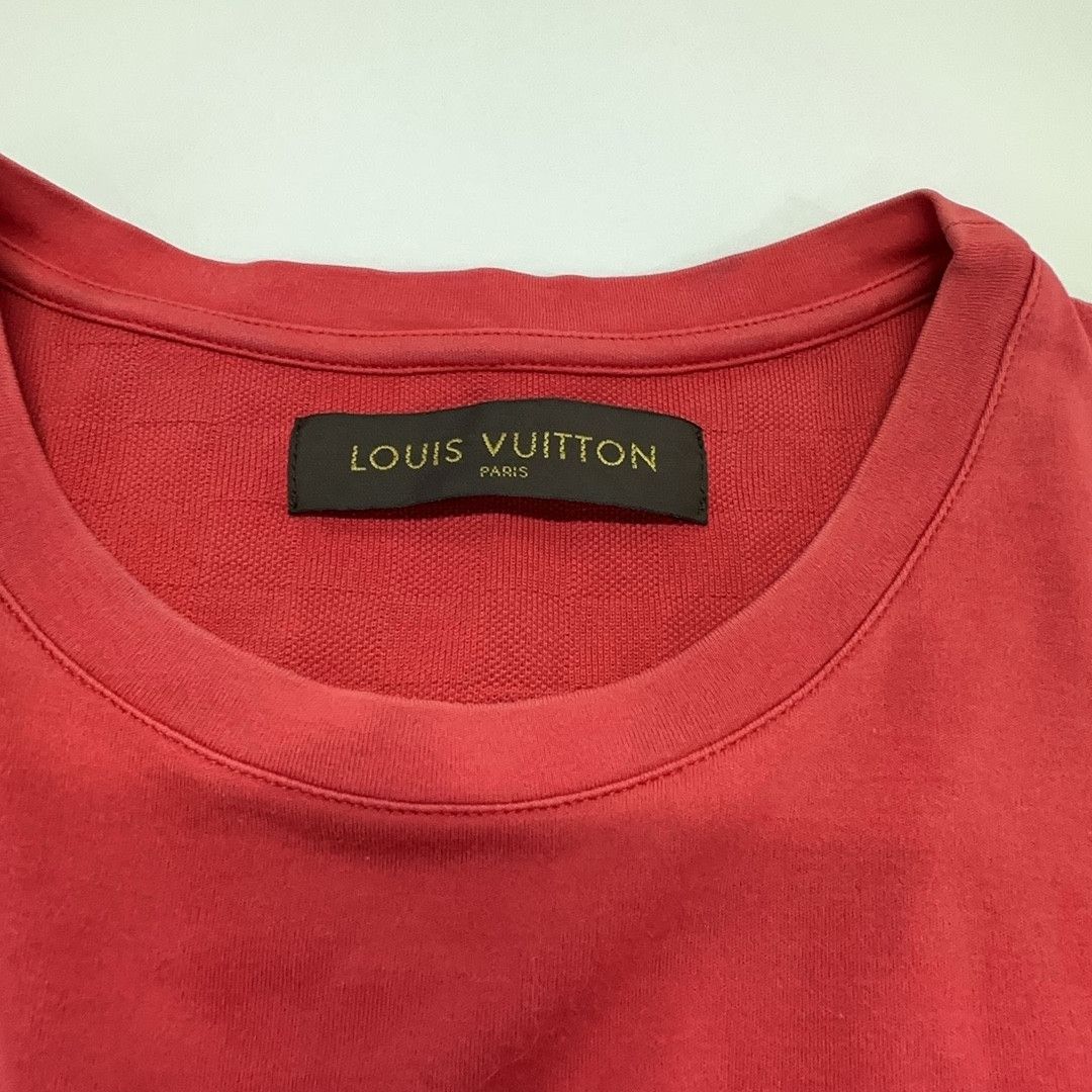 Louis Vuitton Louis Vuitton Red Pocket Logo T-Shirt M Size US M / EU 48-50 / 2 - 4 Thumbnail