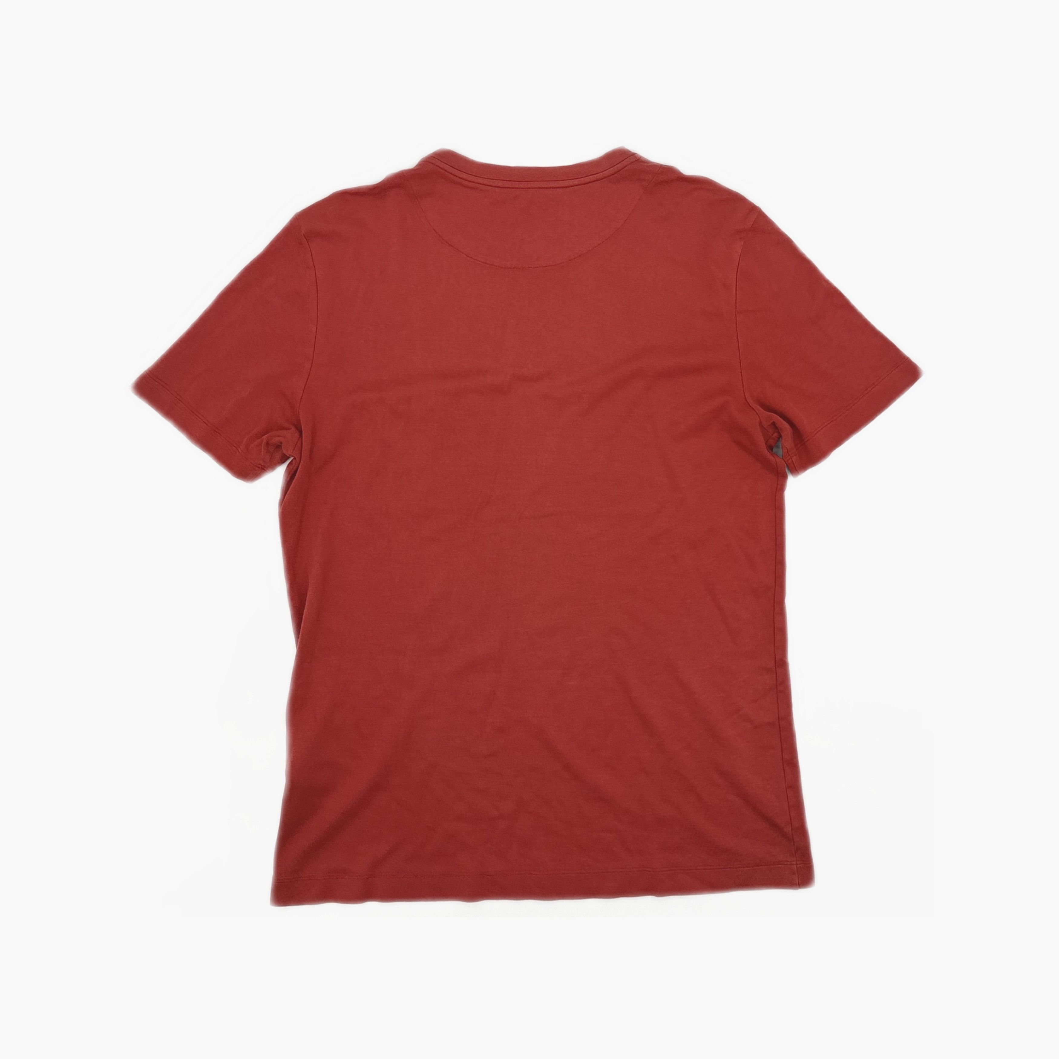 Louis Vuitton Louis Vuitton Red Pocket Logo T-Shirt M Size US M / EU 48-50 / 2 - 2 Thumbnail