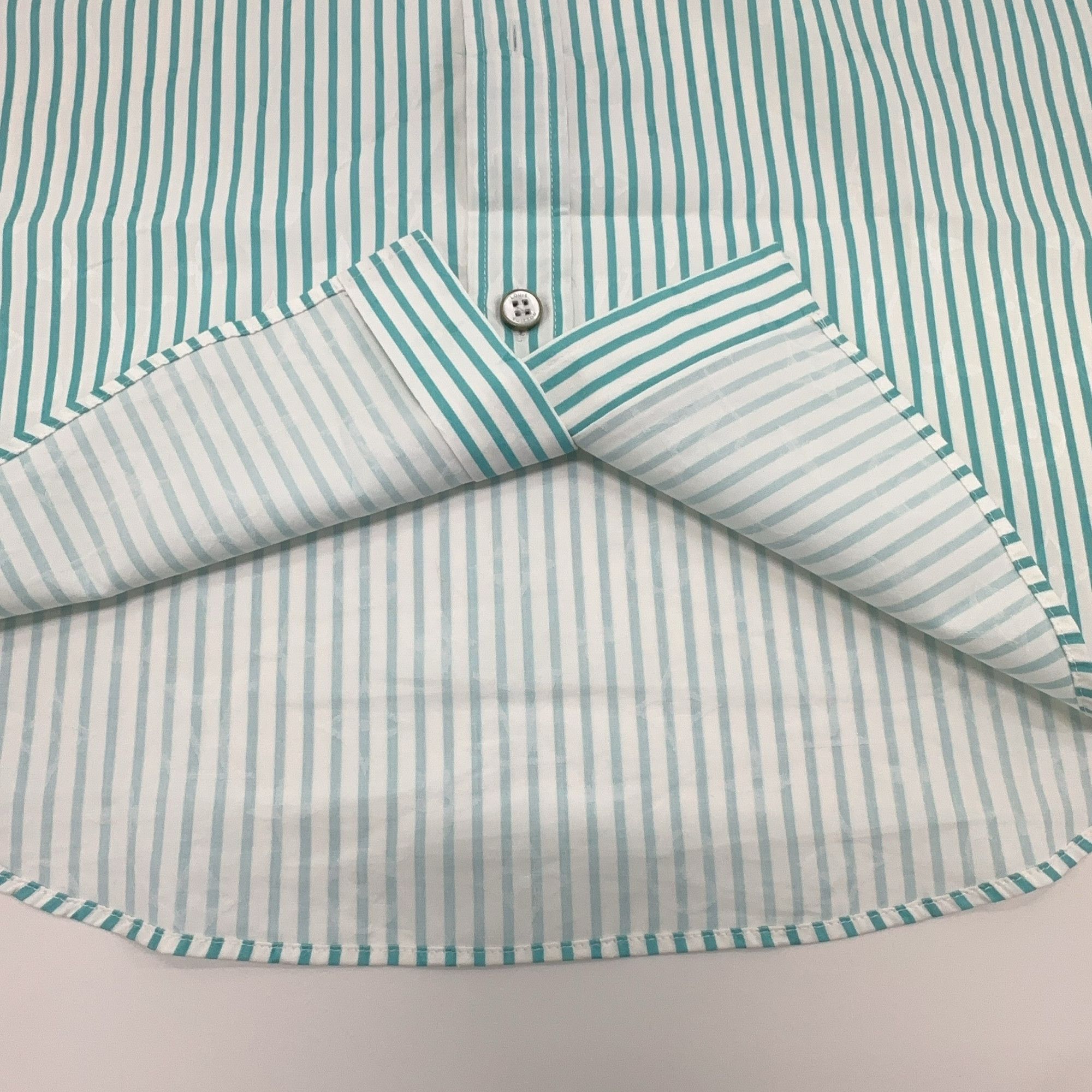Louis Vuitton Louis Vuitton Striped Logo Patch Shirt M Size US M / EU 48-50 / 2 - 6 Thumbnail