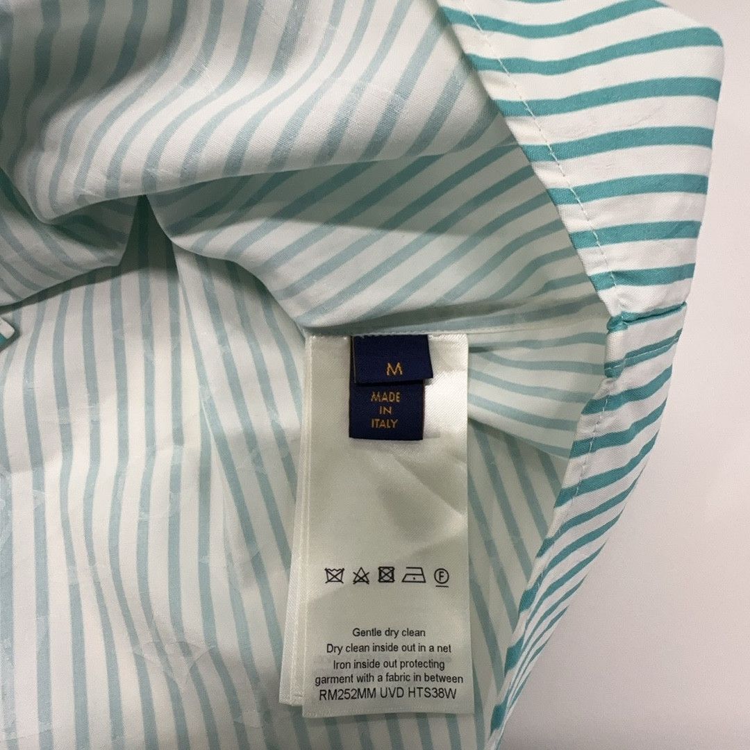 Louis Vuitton Louis Vuitton Striped Logo Patch Shirt M Size US M / EU 48-50 / 2 - 3 Thumbnail