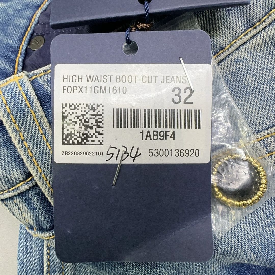 Louis Vuitton Louis Vuitton Monogram Patch Flare Jeans 32 Size 24" / US 00 / IT 34 - 6 Thumbnail