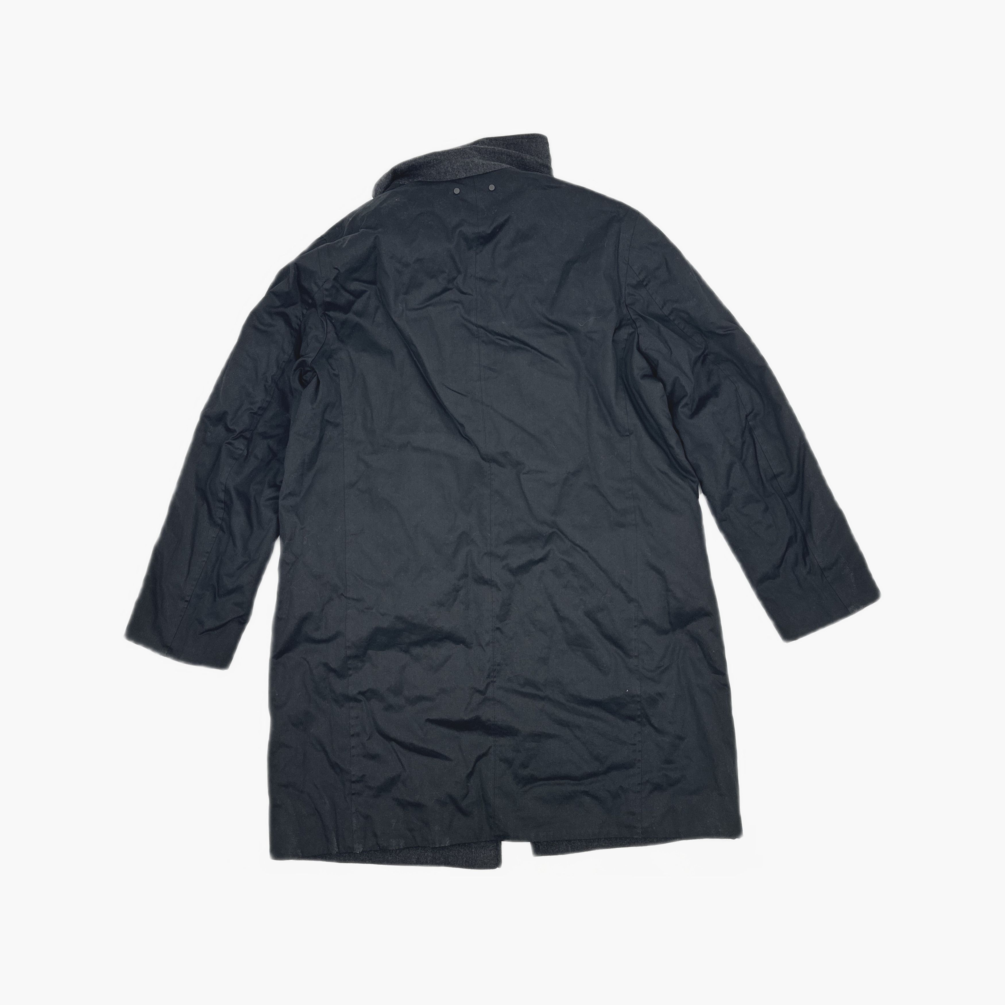 Louis Vuitton Louis Vuitton Solid Heavy Coat Size 52 Size US L / EU 52-54 / 3 - 2 Thumbnail