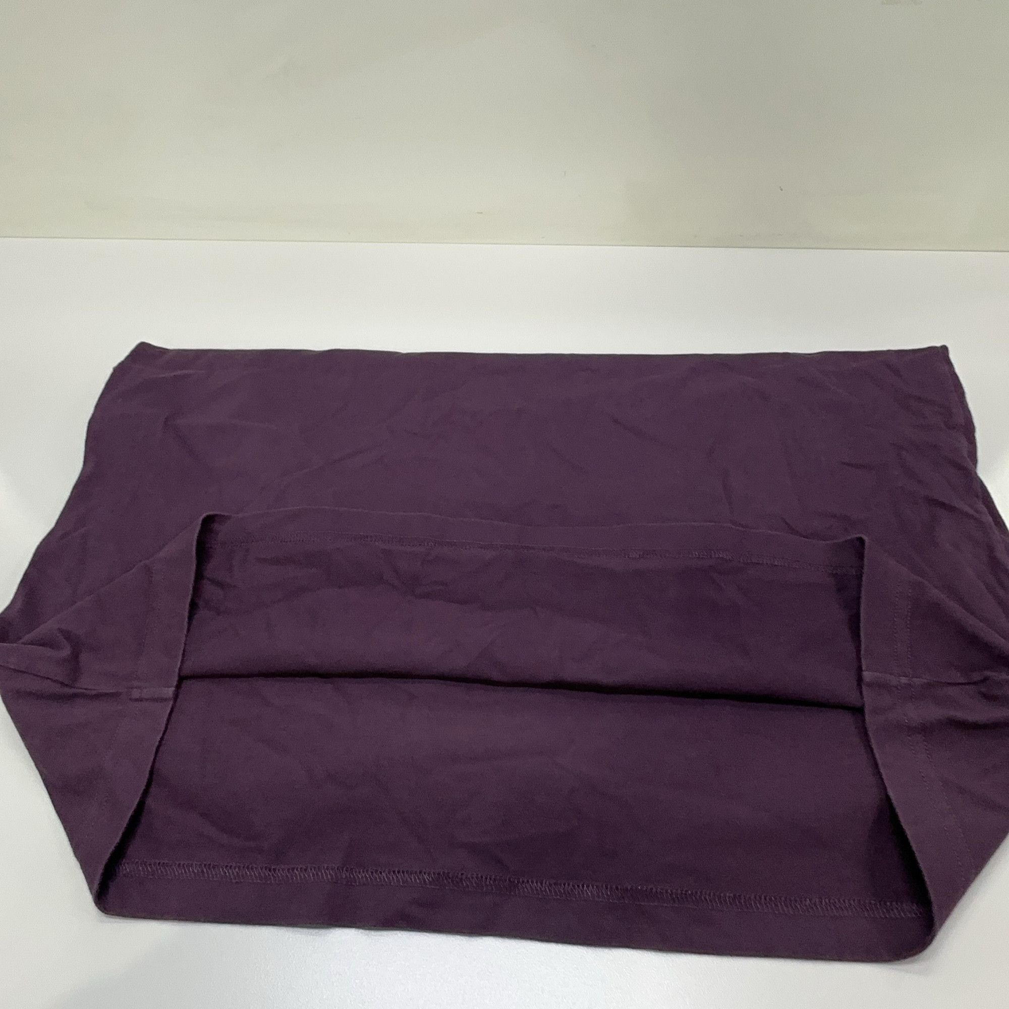 Louis Vuitton Louis Vuitton Embossed Logo T-Shirt XL Size US XL / EU 56 / 4 - 8 Thumbnail