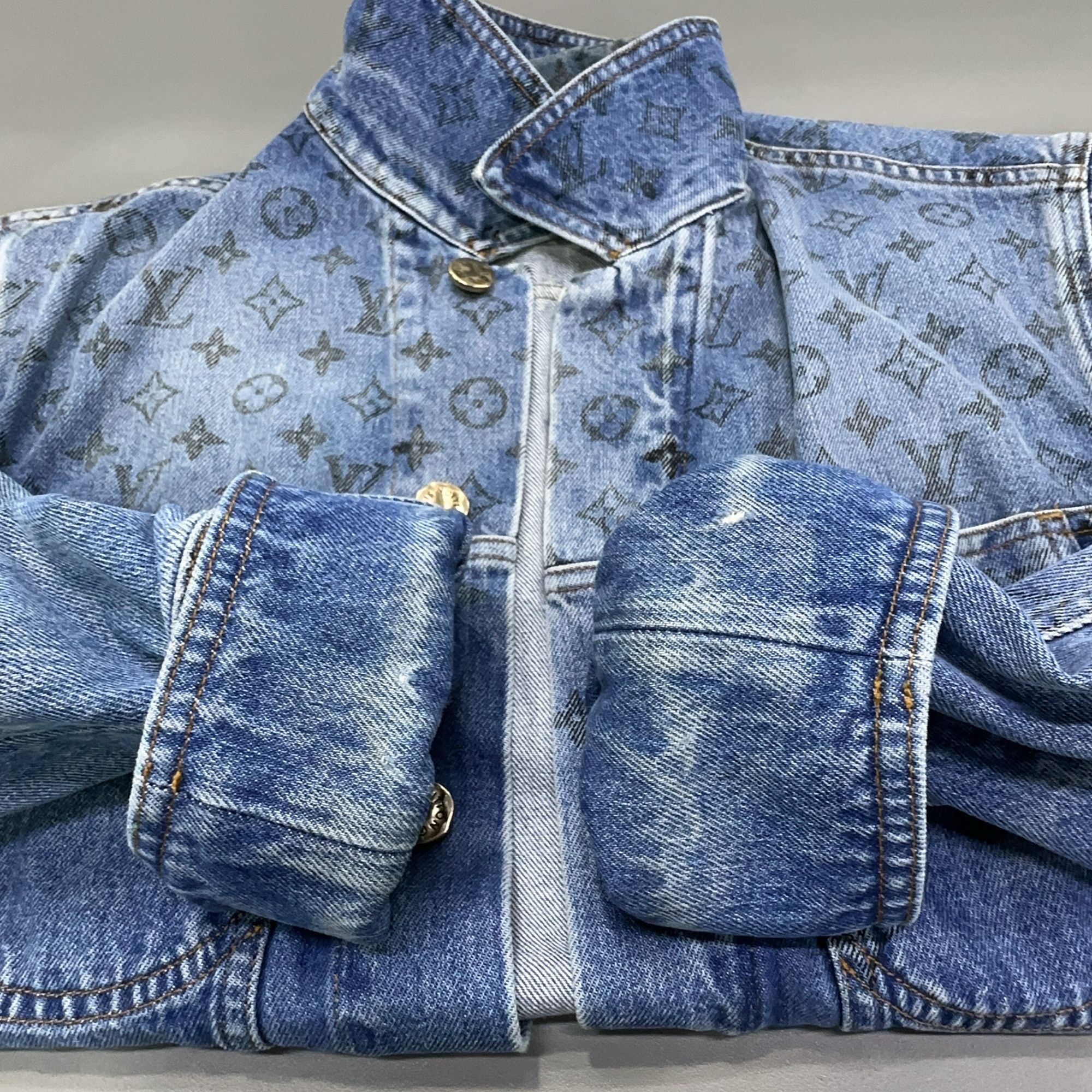 Louis Vuitton Louis Vuitton Monogram Denim Jacket 48 Size US M / EU 48-50 / 2 - 9 Thumbnail