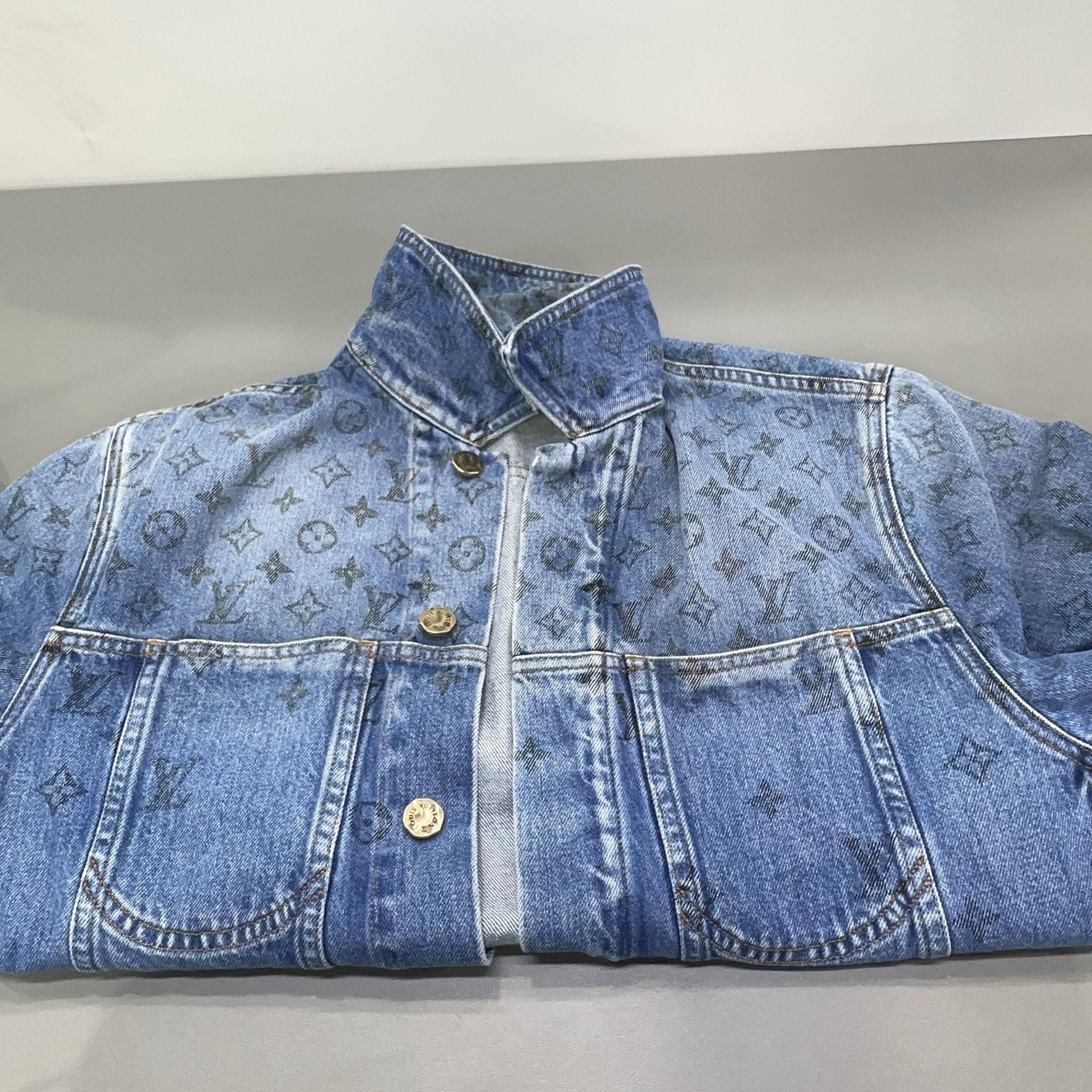 Louis Vuitton Louis Vuitton Monogram Denim Jacket 48 Size US M / EU 48-50 / 2 - 6 Thumbnail