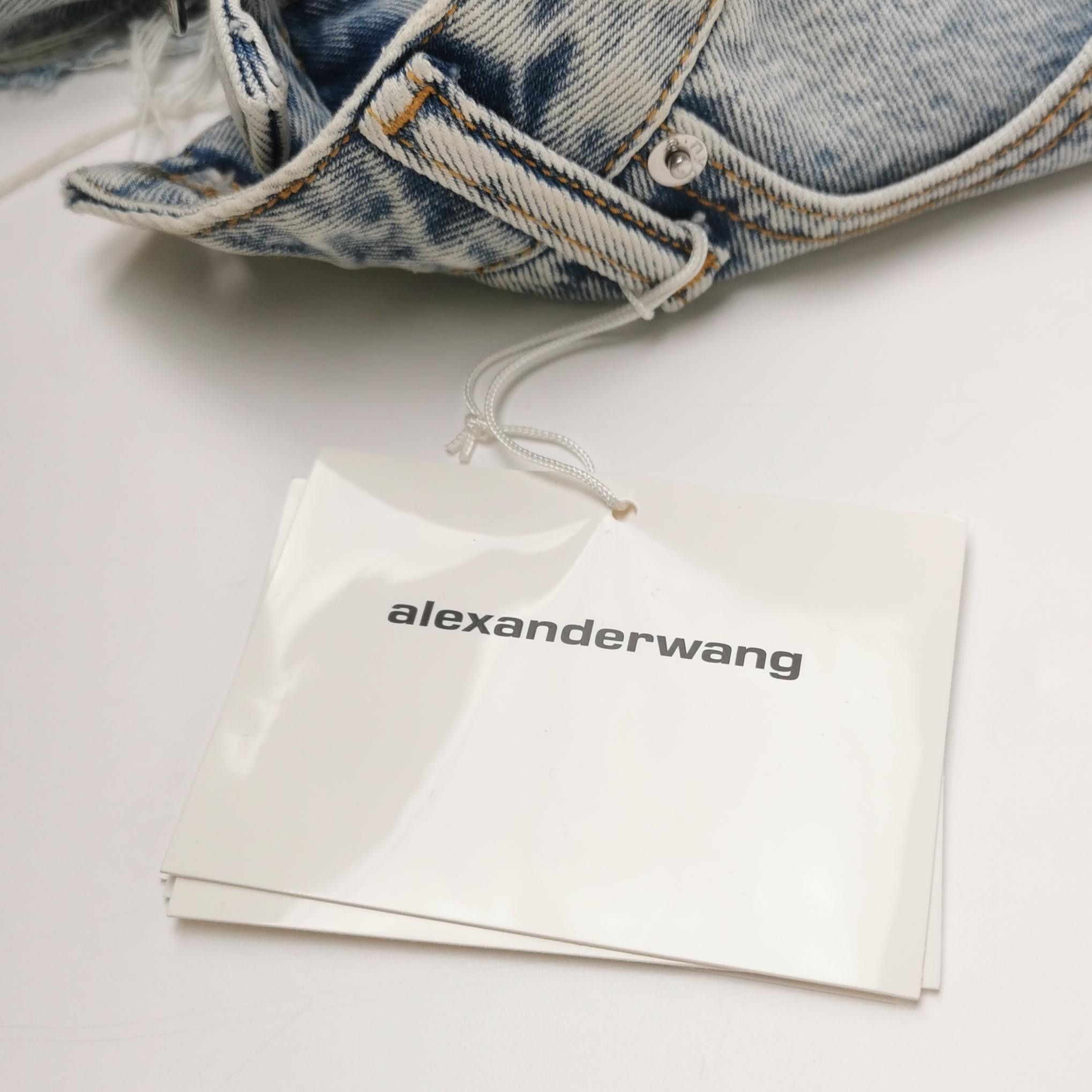 Alexander Wang Alexander Wang Women 28 Shorts Size 28" / US 6 / IT 42 - 4 Thumbnail