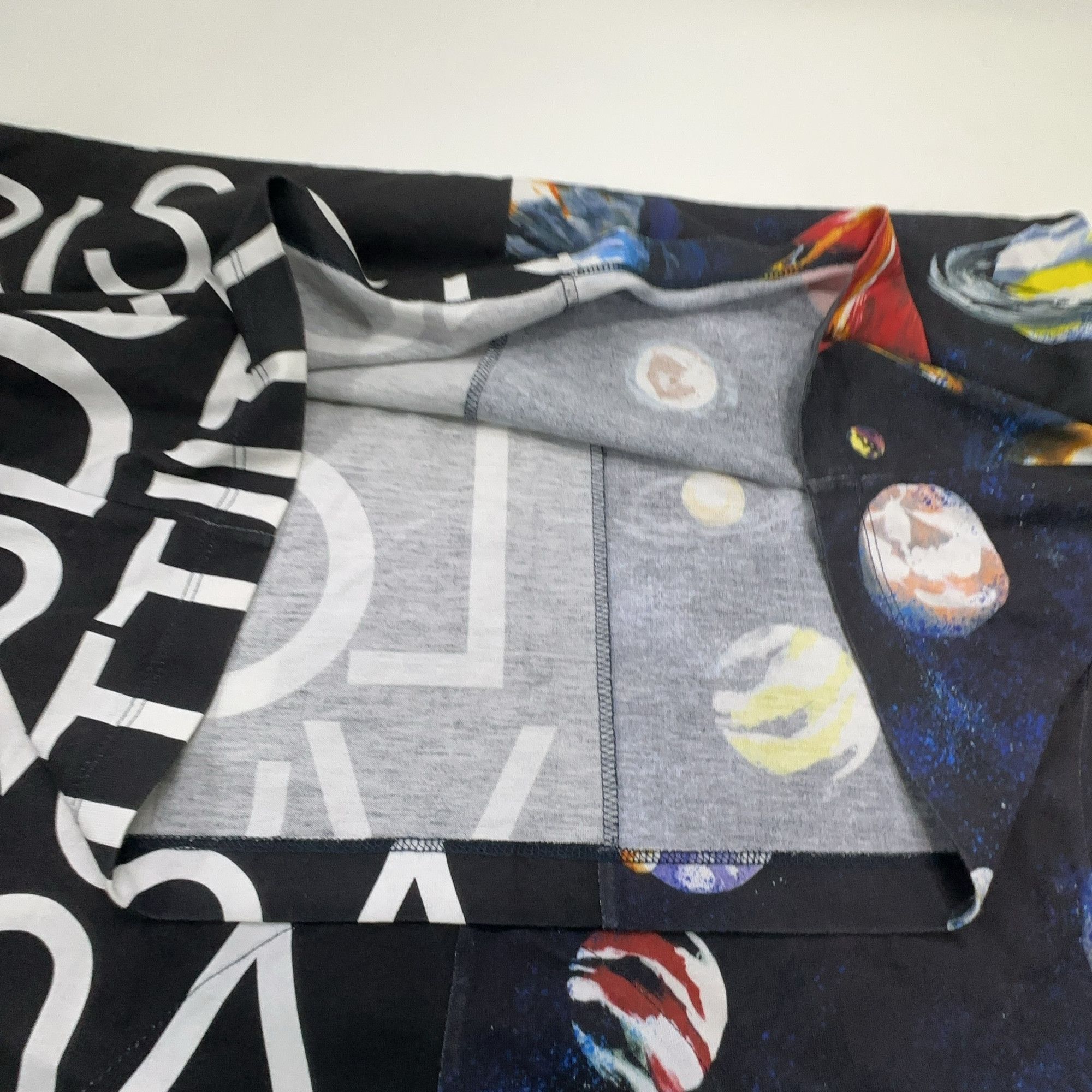 Louis Vuitton Louis Vuitton Galaxy Split Logo T-Shirt XS Size US XS / EU 42 / 0 - 9 Thumbnail