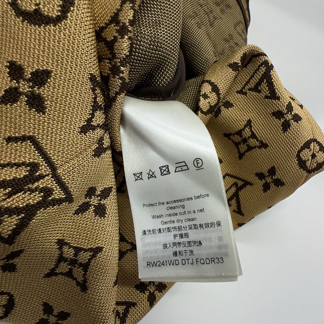 Louis Vuitton Louis Vuitton Monogram V-Neck Mini Dress 34 Size XS / US 0-2 / IT 36-38 - 3 Thumbnail