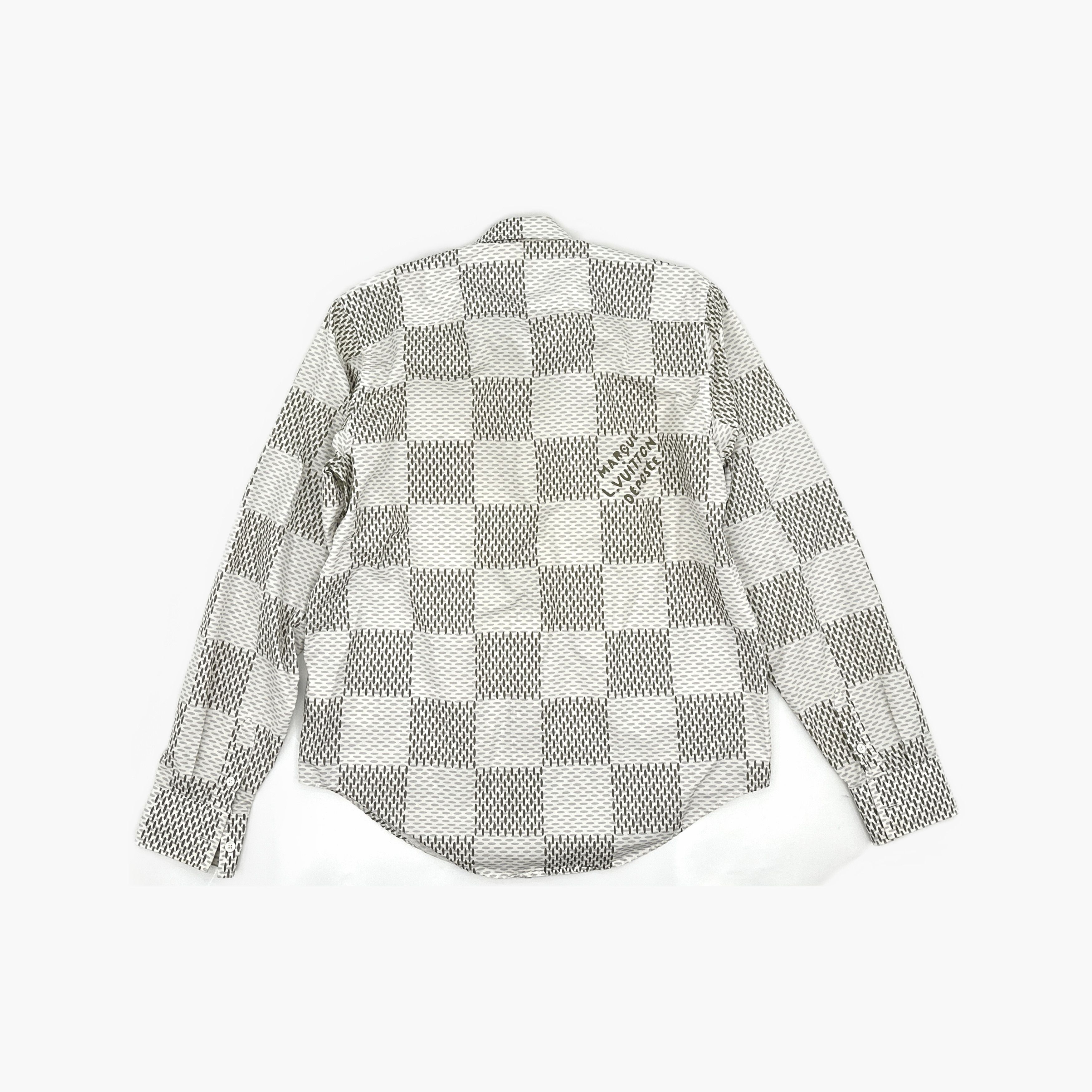 Louis Vuitton Louis Vuitton Damier Script Print Shirt Size L Size US L / EU 52-54 / 3 - 2 Thumbnail