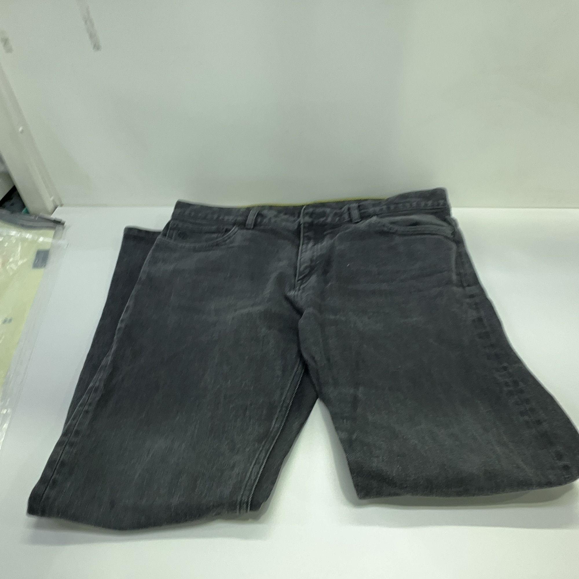 Louis Vuitton Louis Vuitton Slim Stretch Black Denim Jeans 36 Size US 30 / EU 46 - 8 Thumbnail