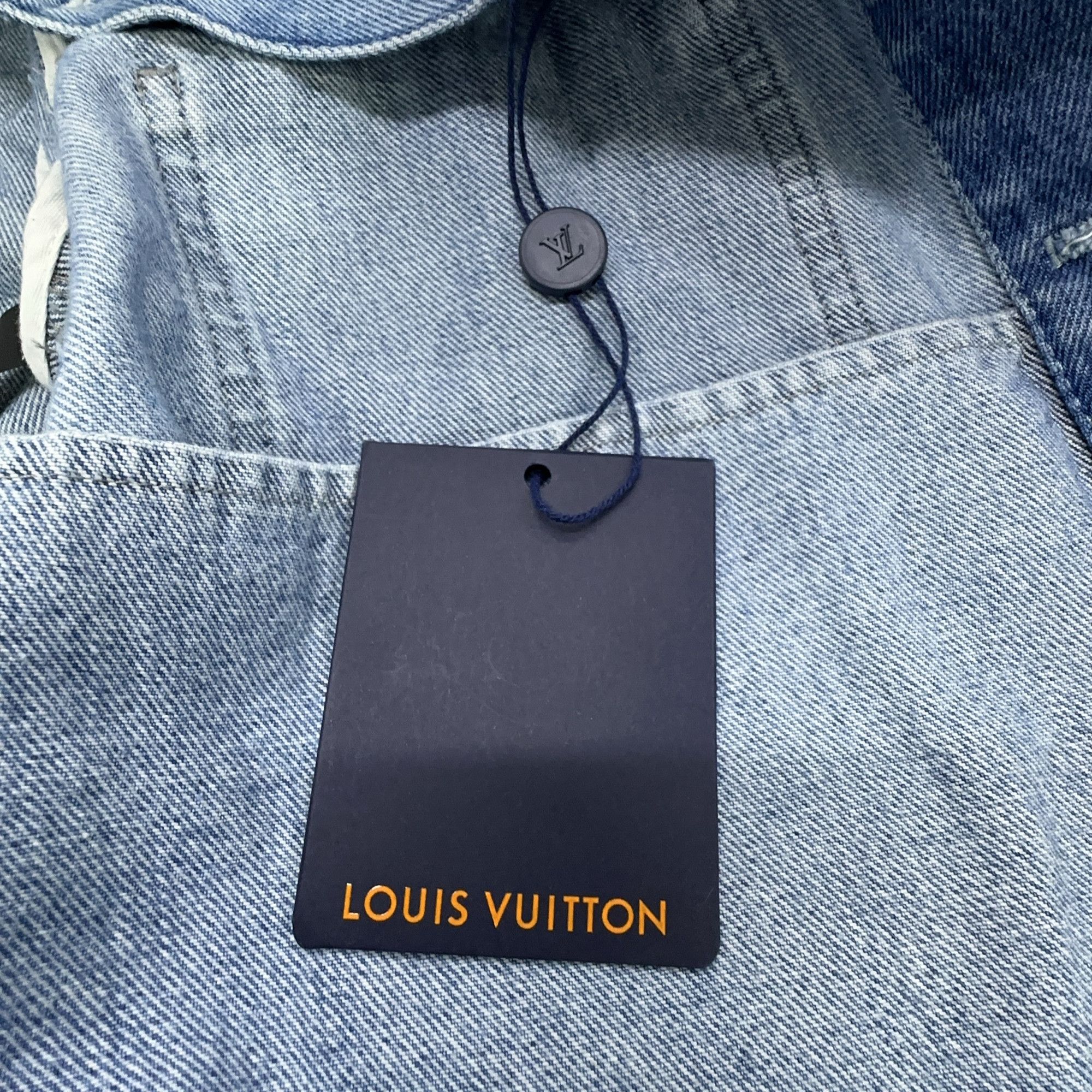 Louis Vuitton Louis Vuitton Distressed Logo Denim Jacket 50 Size US M / EU 48-50 / 2 - 5 Thumbnail