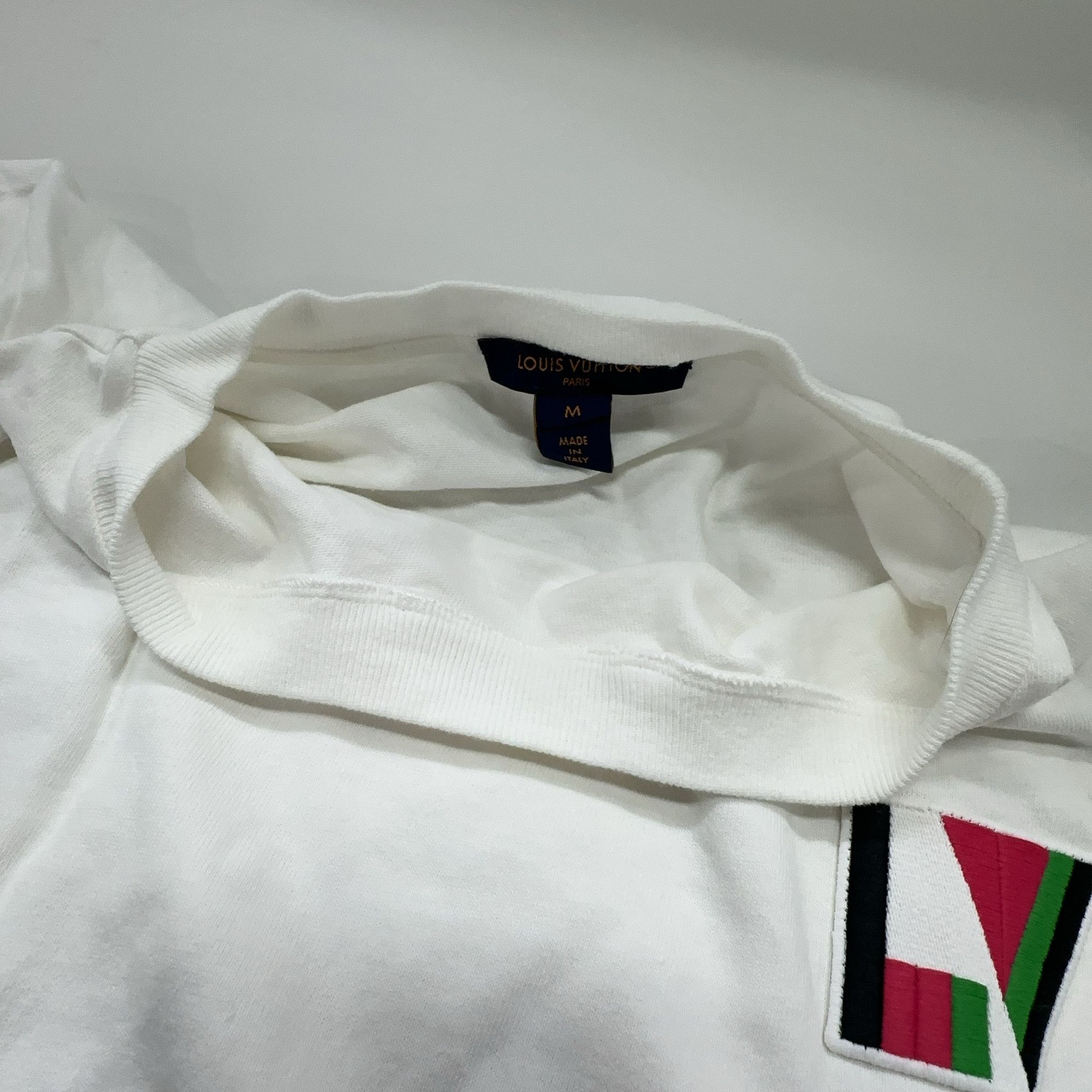Louis Vuitton Louis Vuitton Logo Embroidered T-Shirt M Size M / US 6-8 / IT 42-44 - 5 Thumbnail