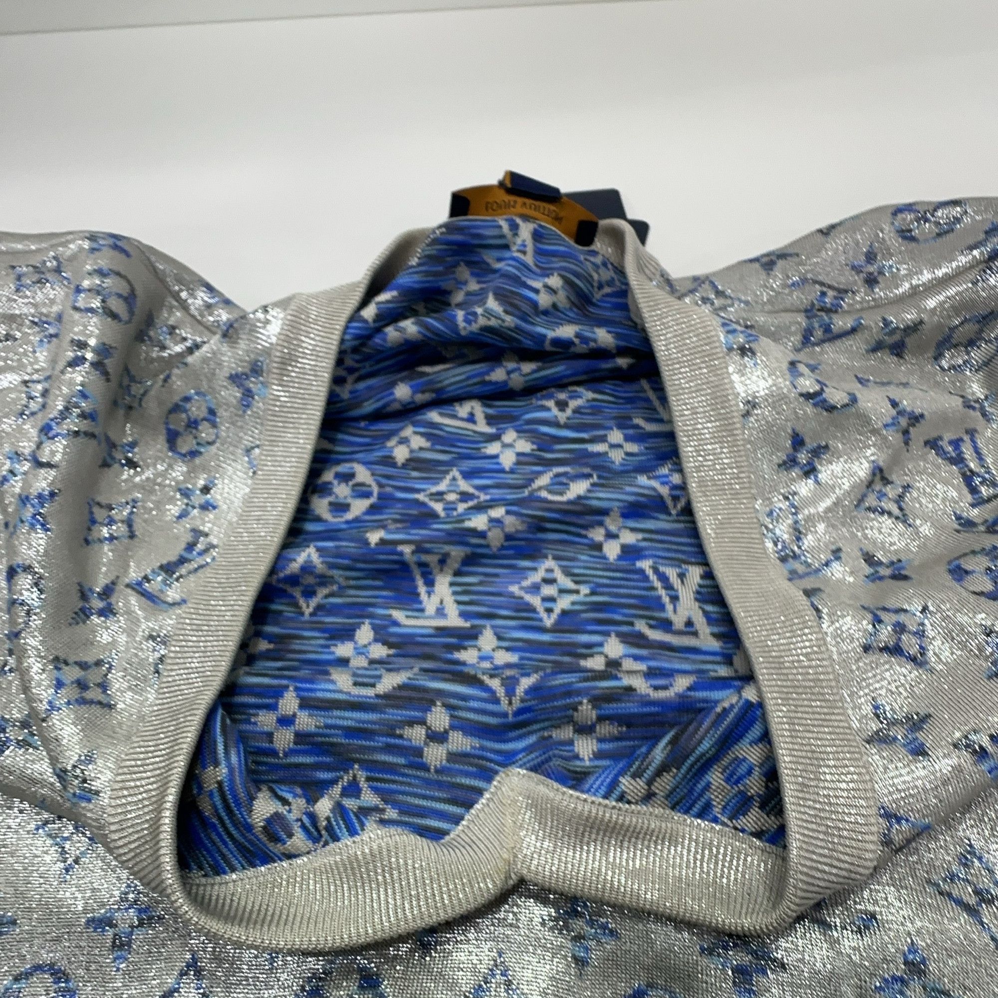 Louis Vuitton Louis Vuitton Monogram Jacquard V-Neck Sweater M Size M / US 6-8 / IT 42-44 - 6 Thumbnail