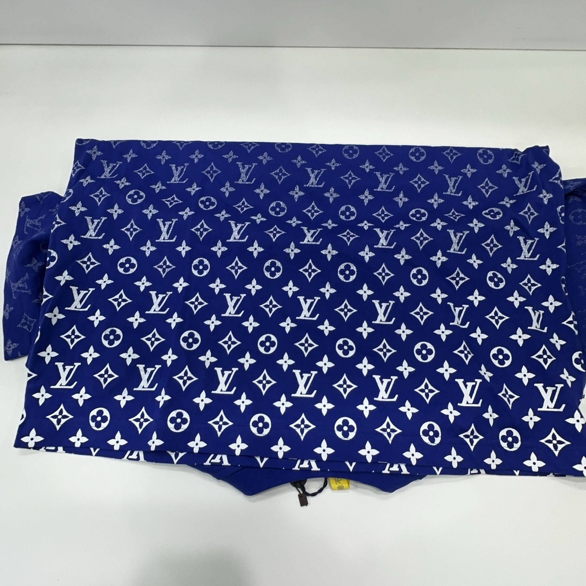 Louis Vuitton Louis Vuitton Gradient Monogram T-Shirt L Size US L / EU 52-54 / 3 - 6 Thumbnail