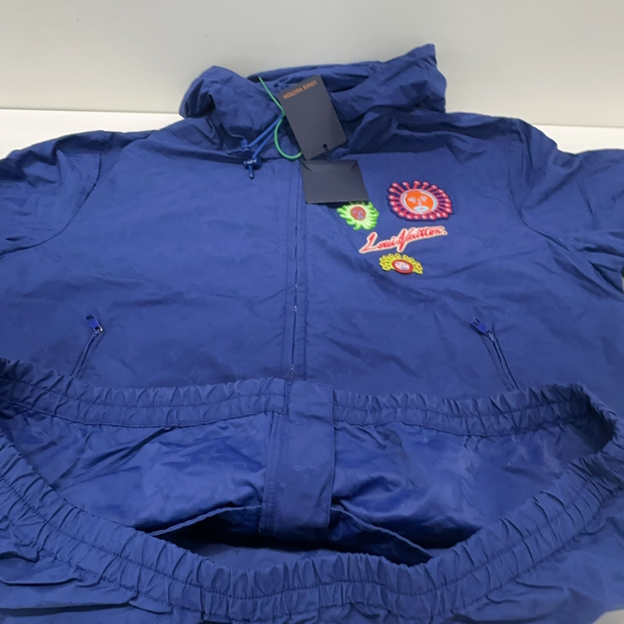 Louis Vuitton Louis Vuitton x Yayoi Kusama Faces Windbreaker 50 Size US M / EU 48-50 / 2 - 7 Thumbnail