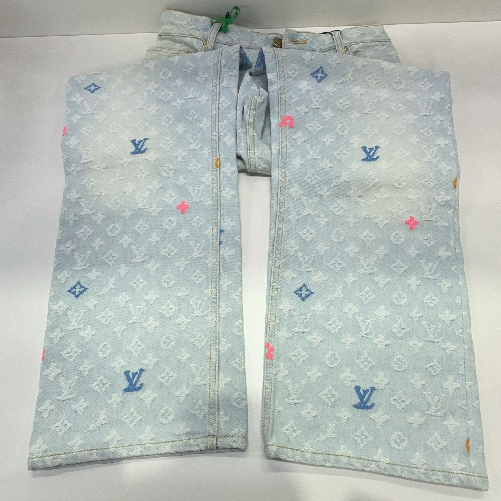 Louis Vuitton Louis Vuitton x Tyler Craggy Monogram Denim Size 28 Size US 28 / EU 44 - 7 Thumbnail