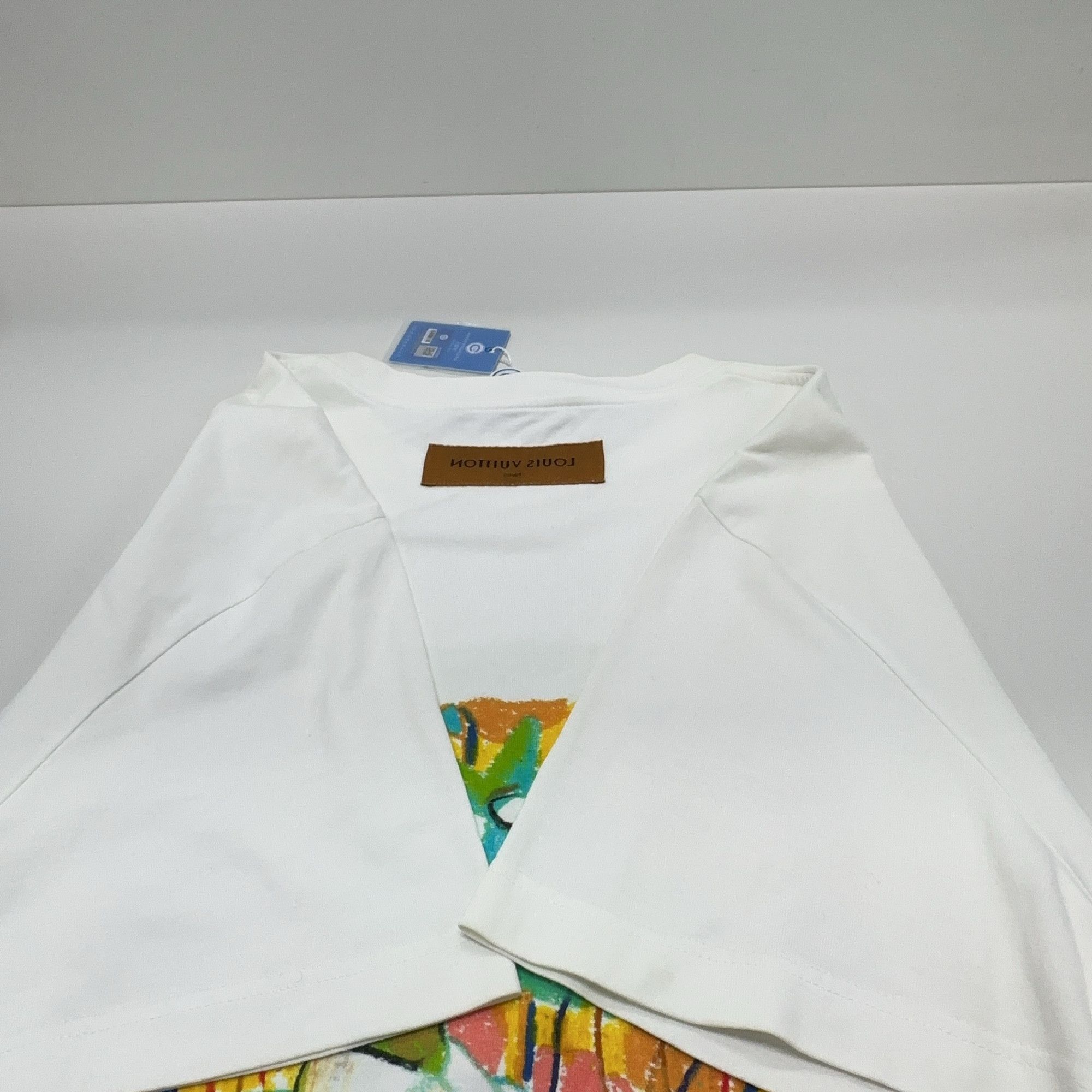 Louis Vuitton Louis Vuitton Graphic Bird Print T-Shirt S Size US S / EU 44-46 / 1 - 11 Thumbnail