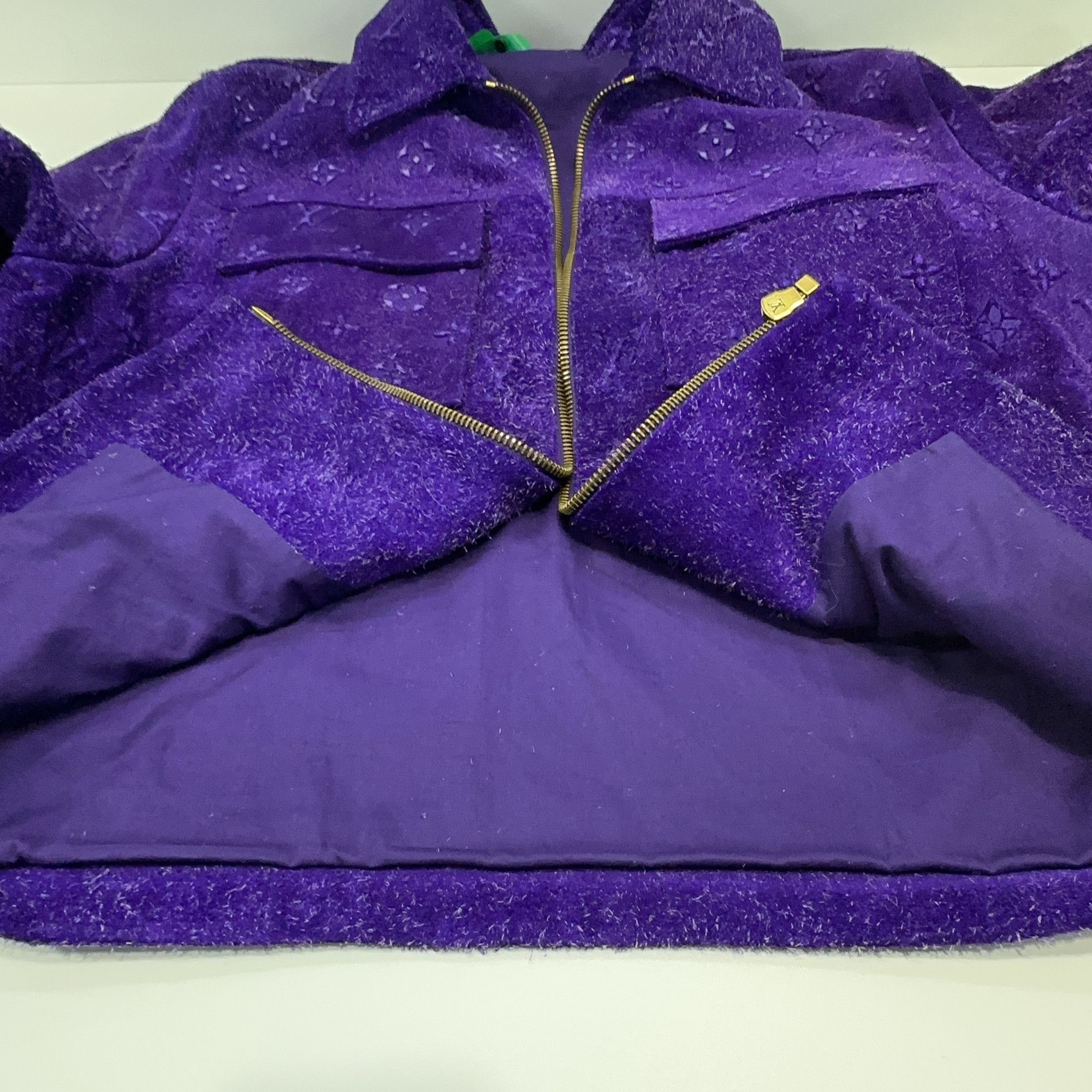 Louis Vuitton Louis Vuitton Monogram Embossed Suede Utility Jacket 46 Size US S / EU 44-46 / 1 - 8 Thumbnail