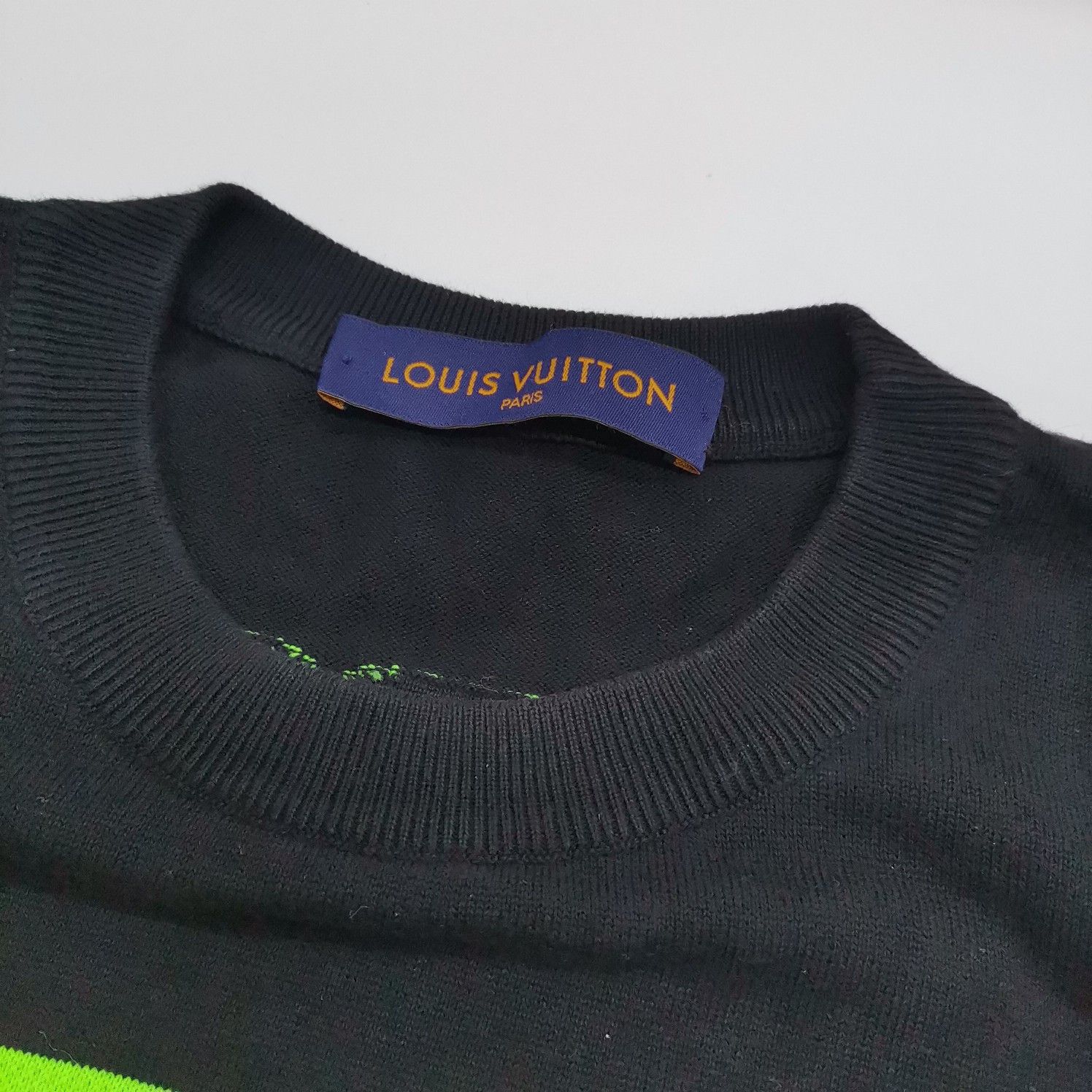 Louis Vuitton Louis Vuitton 1854 Graphic T-Shirt XS Size US XS / EU 42 / 0 - 15 Thumbnail