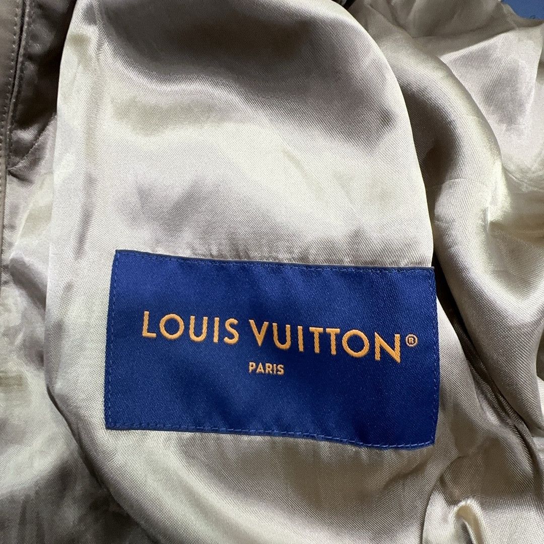 Louis Vuitton Louis Vuitton Logo Camel Bomber Jacket 44 Size US S / EU 44-46 / 1 - 3 Thumbnail