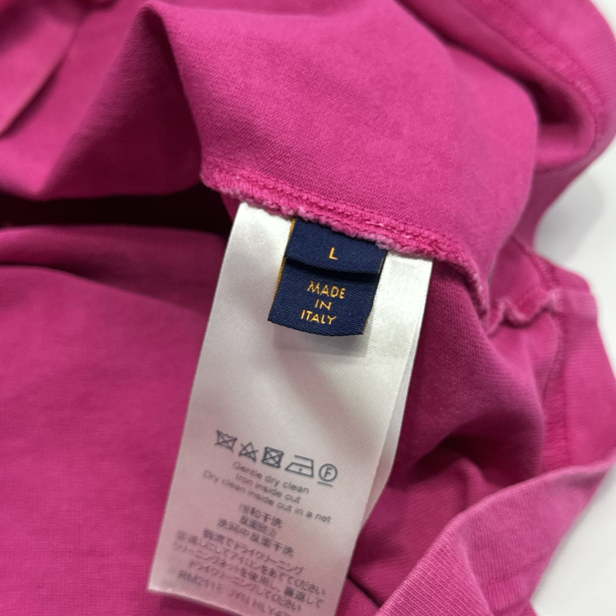 Louis Vuitton Louis Vuitton Pink Raw Edge T-Shirt L Size US L / EU 52-54 / 3 - 3 Thumbnail