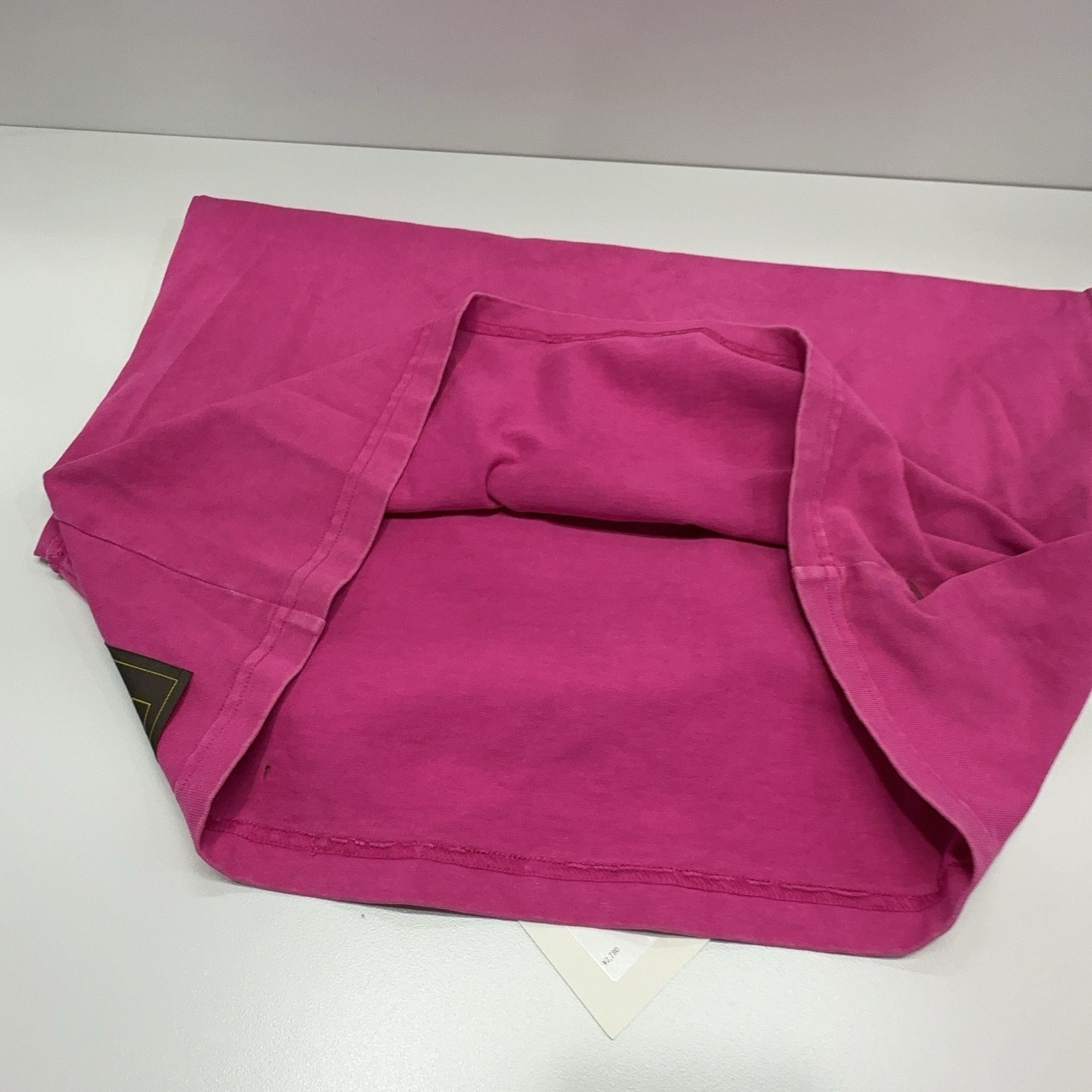 Louis Vuitton Louis Vuitton Pink Raw Edge T-Shirt L Size US L / EU 52-54 / 3 - 8 Thumbnail