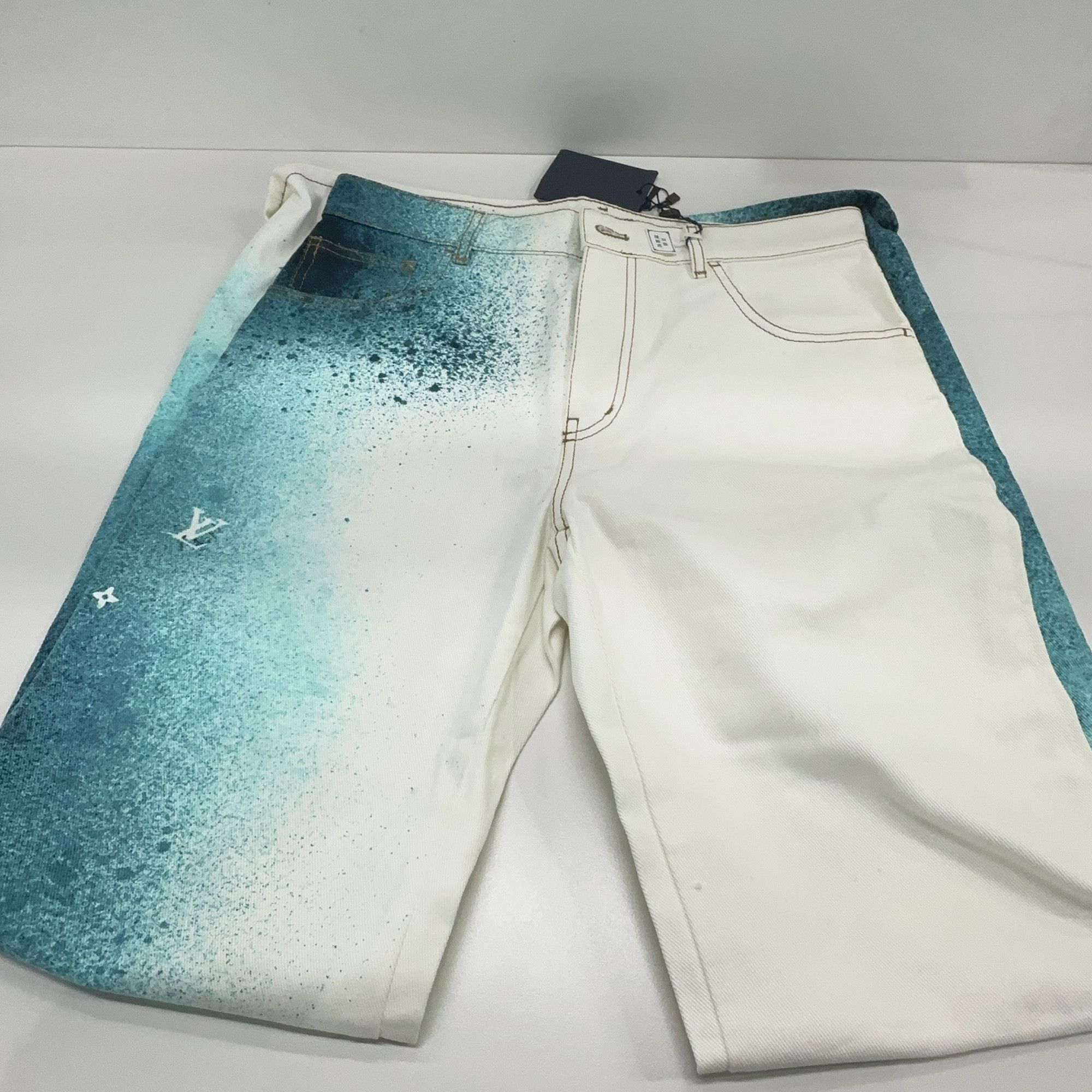 Louis Vuitton Louis Vuitton Spray Logo Denim Pants 29 Size US 29 - 7 Thumbnail