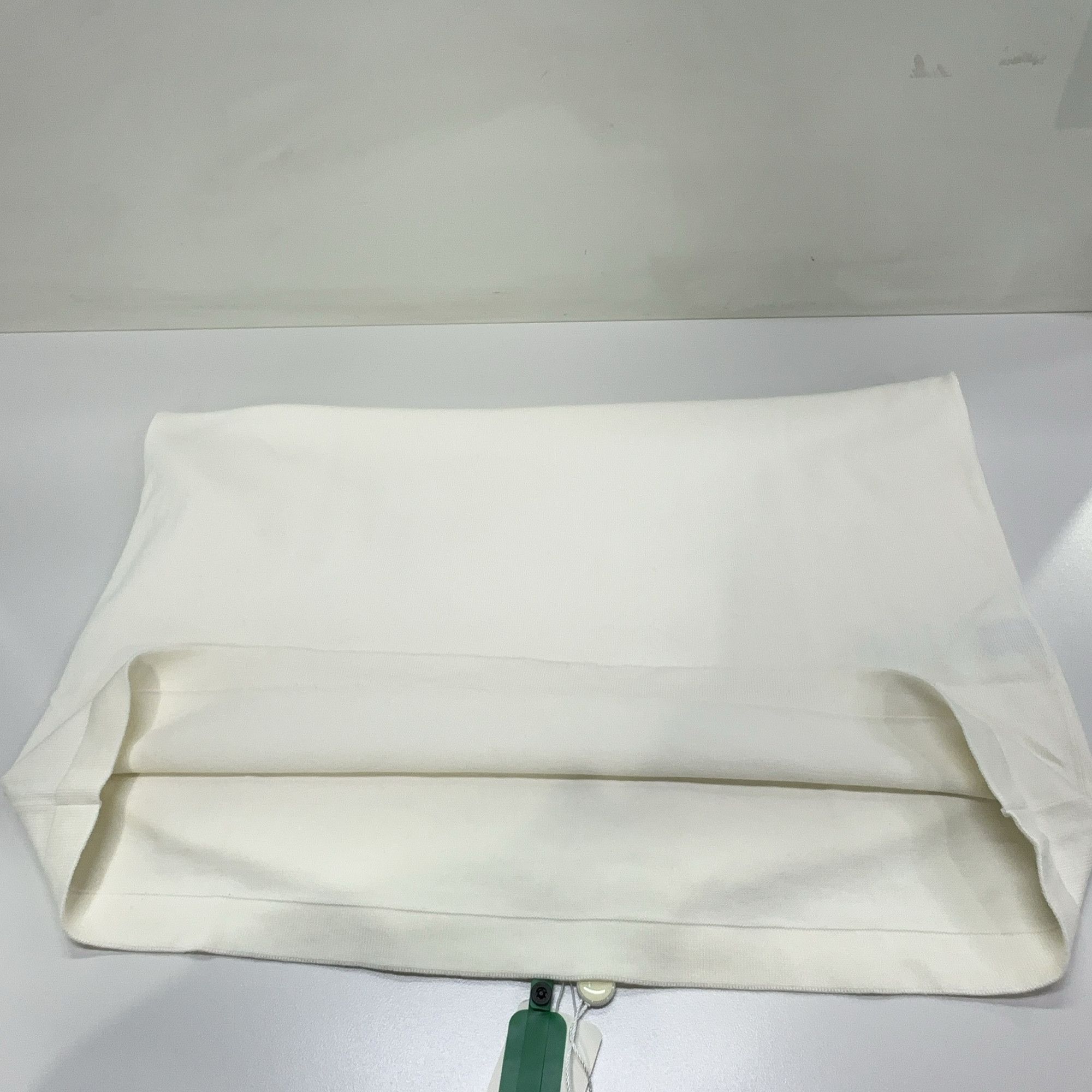 Louis Vuitton Louis Vuitton White Logo T-Shirt L Size US L / EU 52-54 / 3 - 8 Thumbnail