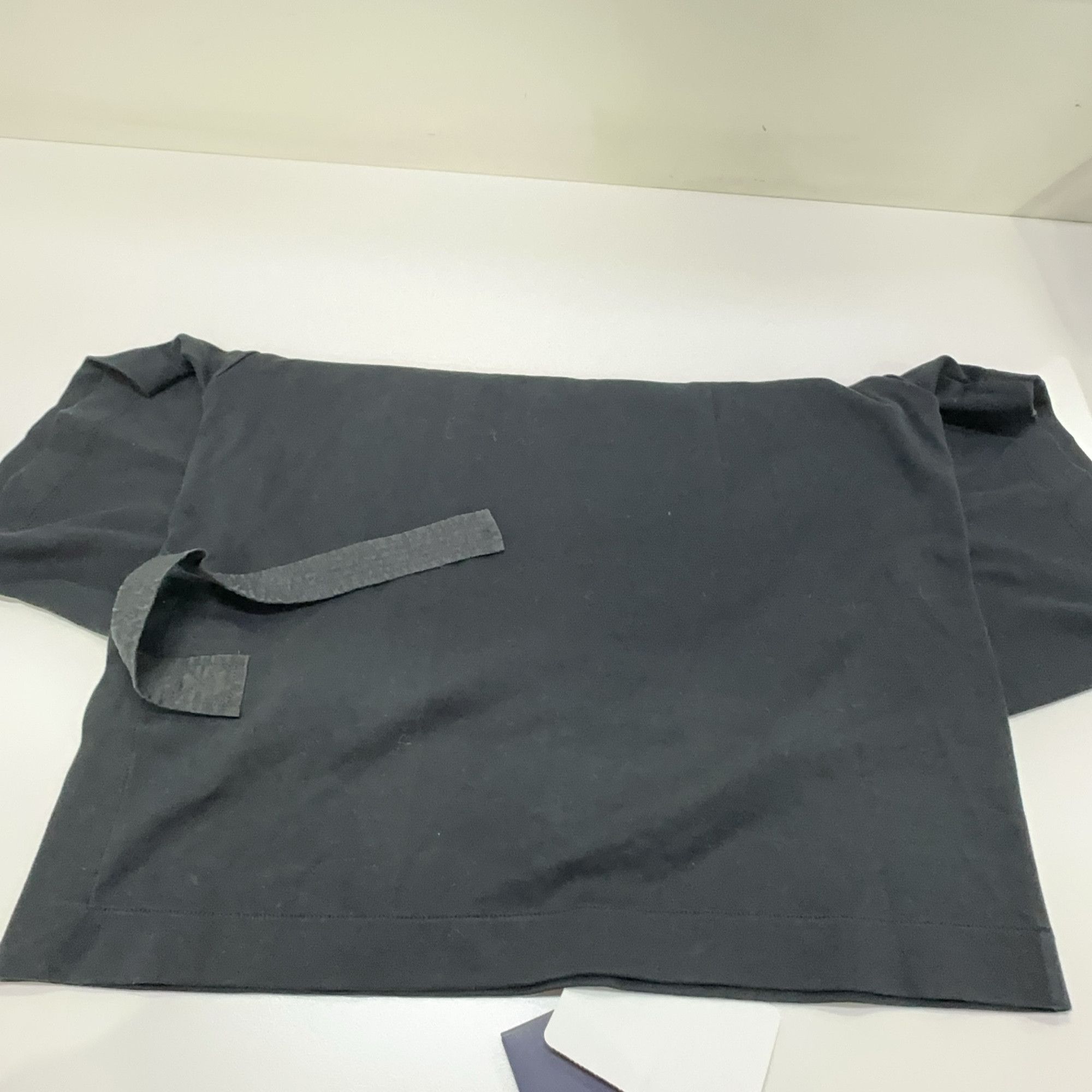 Louis Vuitton Louis Vuitton Side Strap Eyelet T-Shirt XS Size XS / US 0-2 / IT 36-38 - 9 Thumbnail