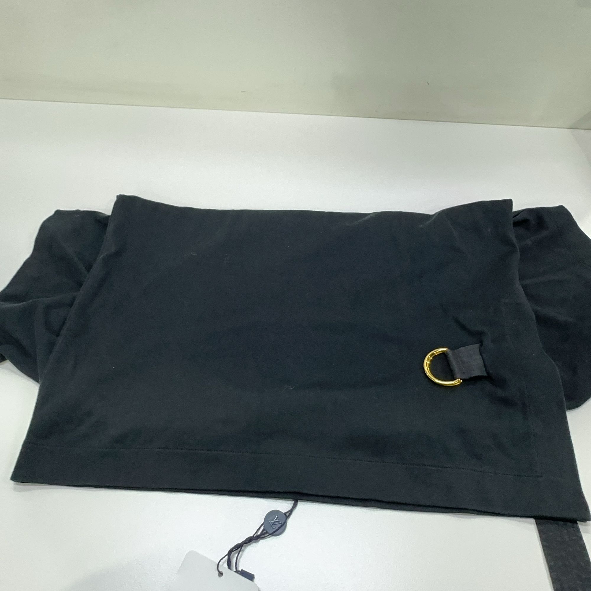 Louis Vuitton Louis Vuitton Side Strap Eyelet T-Shirt XS Size XS / US 0-2 / IT 36-38 - 7 Thumbnail