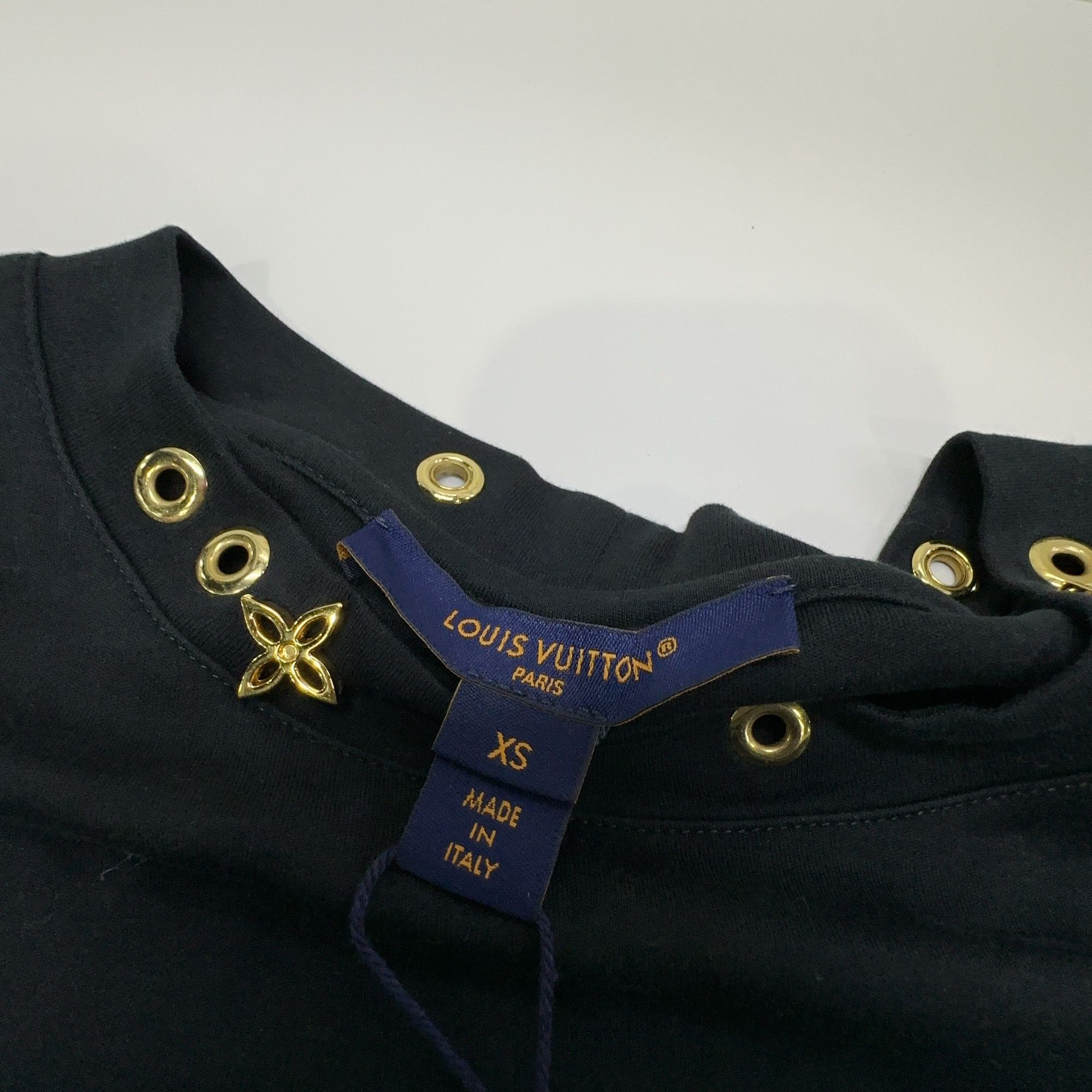 Louis Vuitton Louis Vuitton Side Strap Eyelet T-Shirt XS Size XS / US 0-2 / IT 36-38 - 3 Thumbnail