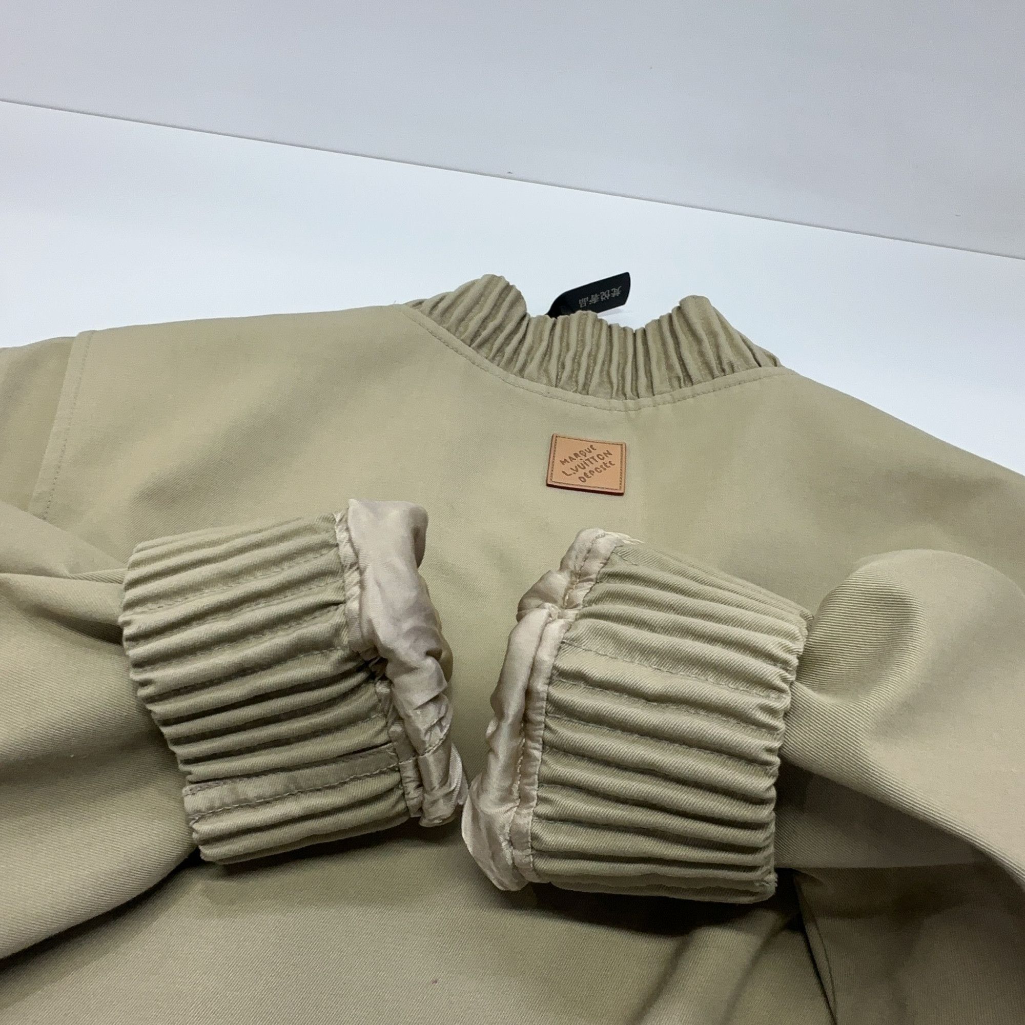 Louis Vuitton Louis Vuitton Embroidered Logo Bomber Jacket 52 Size US L / EU 52-54 / 3 - 7 Thumbnail