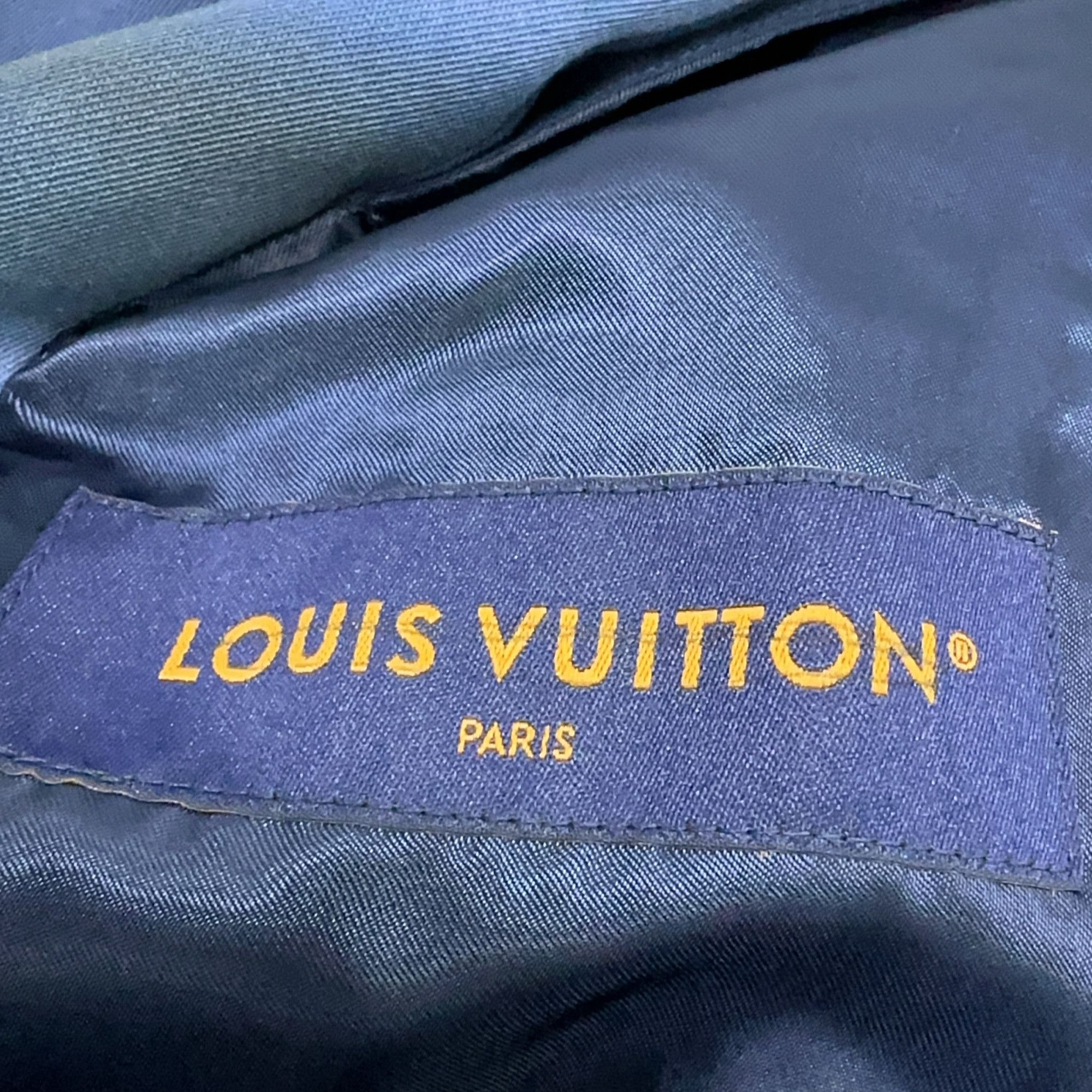 Louis Vuitton Louis Vuitton Logo Panel Casual Jacket 52 Size US L / EU 52-54 / 3 - 5 Thumbnail