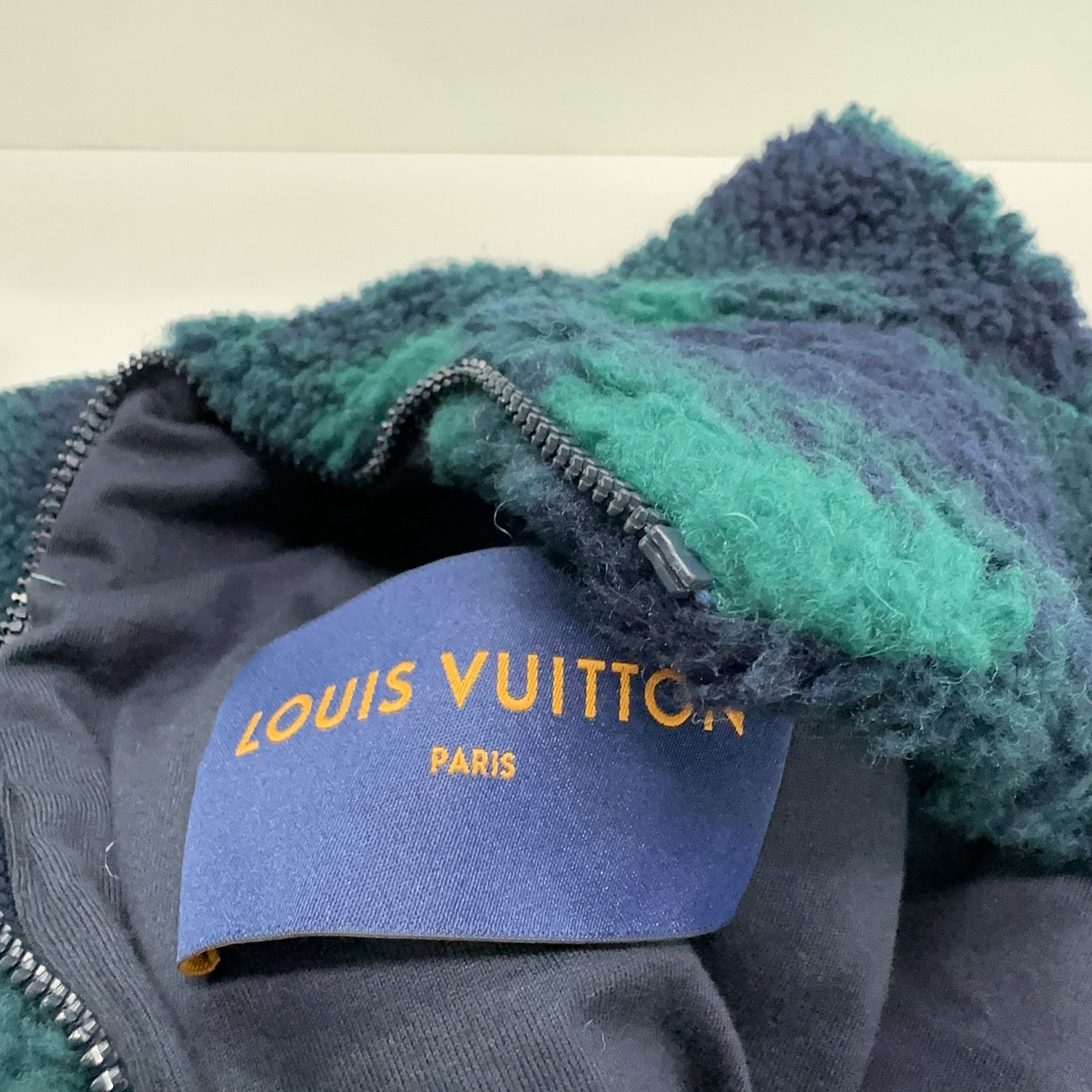Louis Vuitton Louis Vuitton Monogram Camo Fleece Jacket M Size US M / EU 48-50 / 2 - 5 Thumbnail