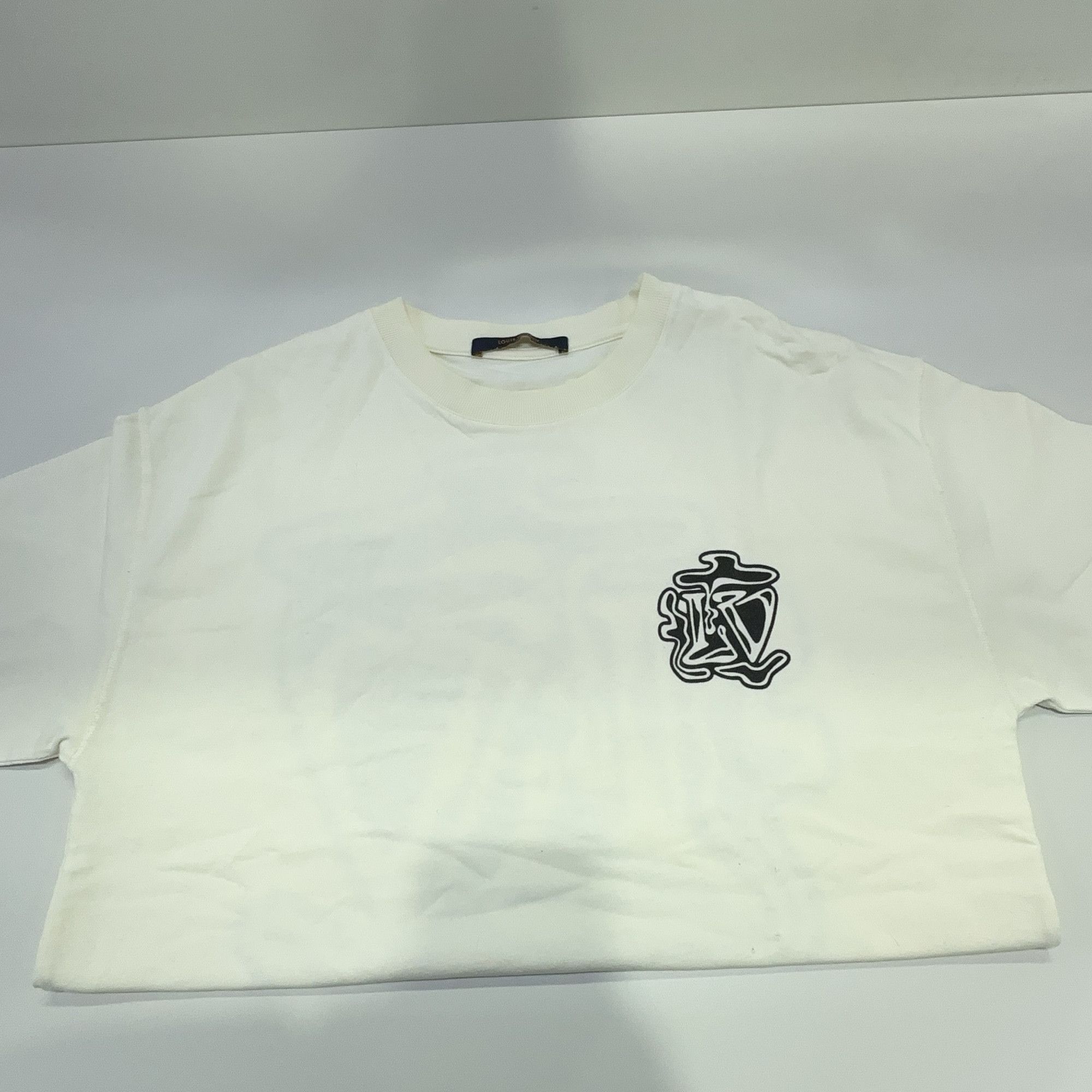 Louis Vuitton Louis Vuitton Smoke Print Logo T-Shirt S Size US S / EU 44-46 / 1 - 6 Thumbnail
