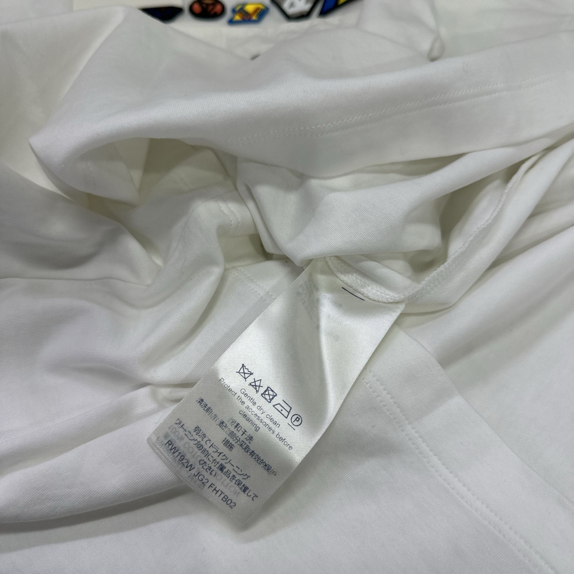 Louis Vuitton Louis Vuitton Graphic Patch Pocket T-Shirt L Size US L / EU 52-54 / 3 - 4 Thumbnail