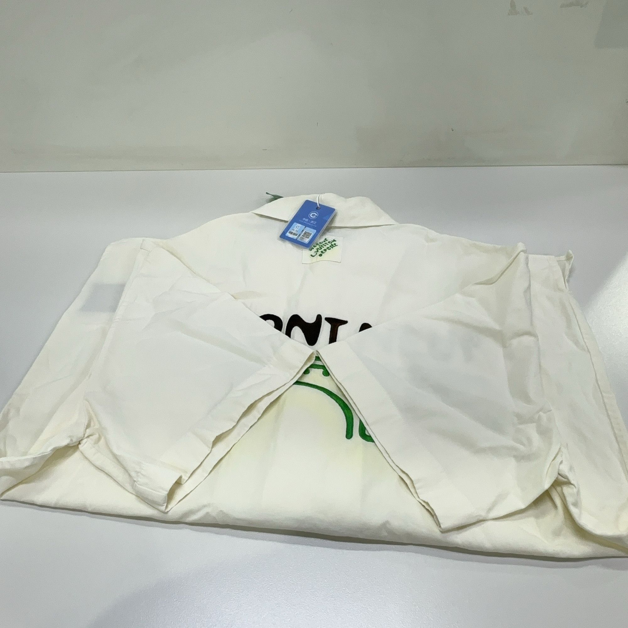 Louis Vuitton Louis Vuitton Embroidered Pont Neuf Shirt Size S Size US S / EU 44-46 / 1 - 12 Thumbnail