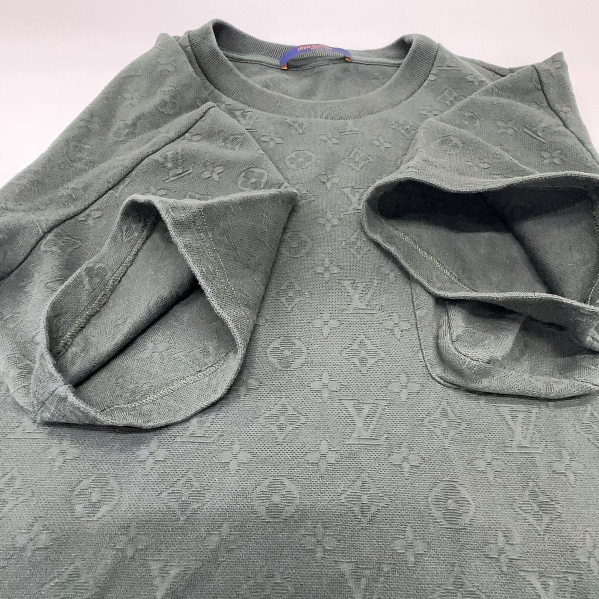 Louis Vuitton Louis Vuitton Monogram 3D Pocket T-Shirt XL Size US XL / EU 56 / 4 - 7 Thumbnail
