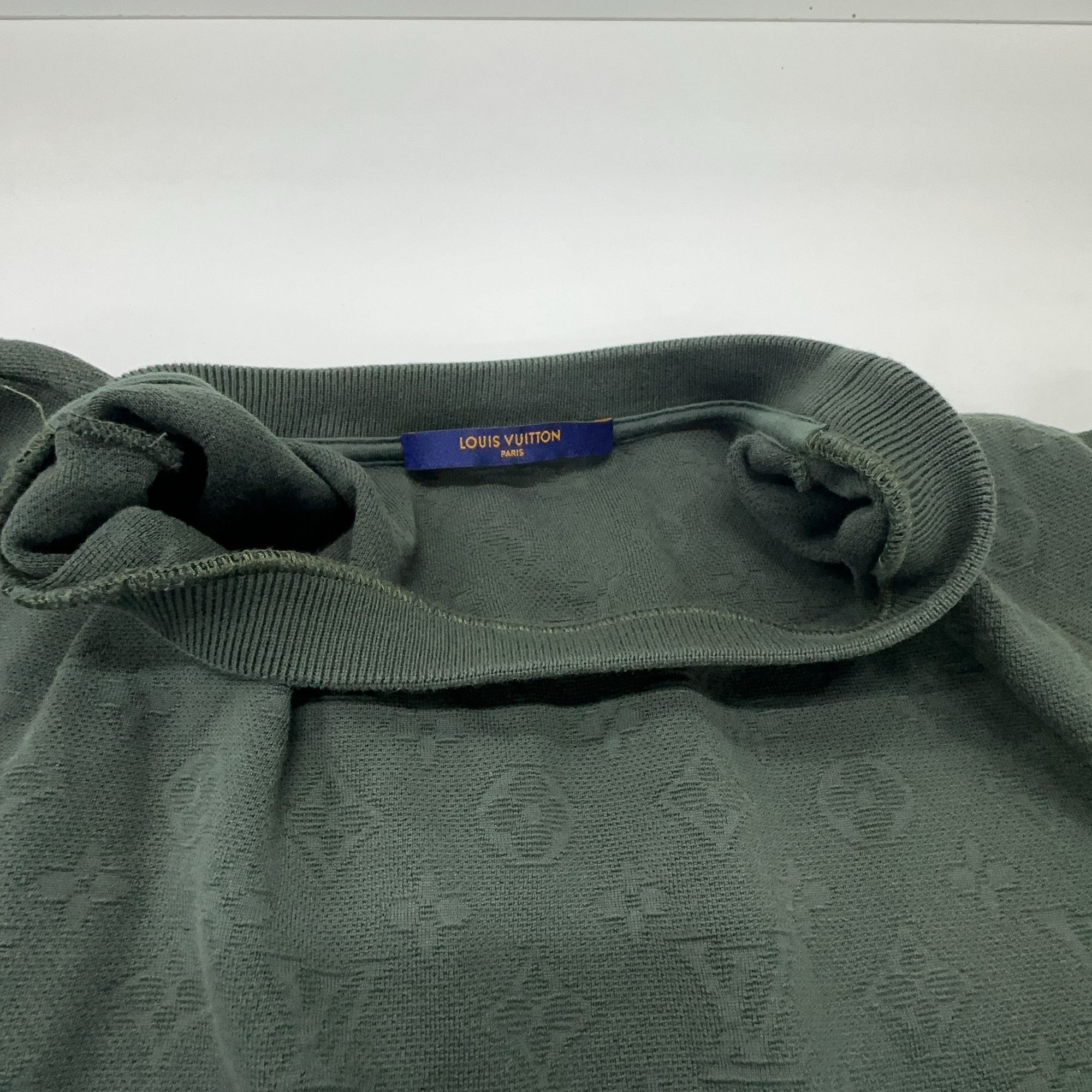 Louis Vuitton Louis Vuitton Monogram 3D Pocket T-Shirt XL Size US XL / EU 56 / 4 - 5 Thumbnail